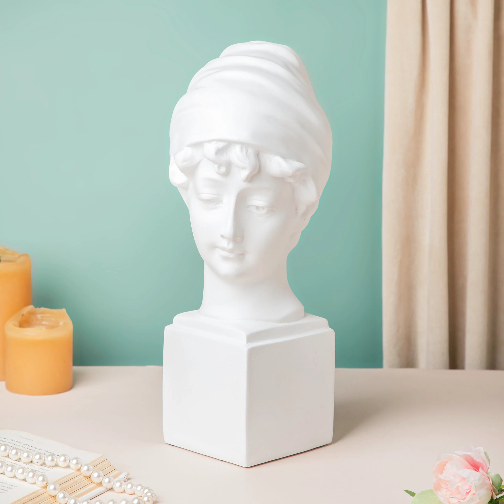 Resin Sculpture - Image 3