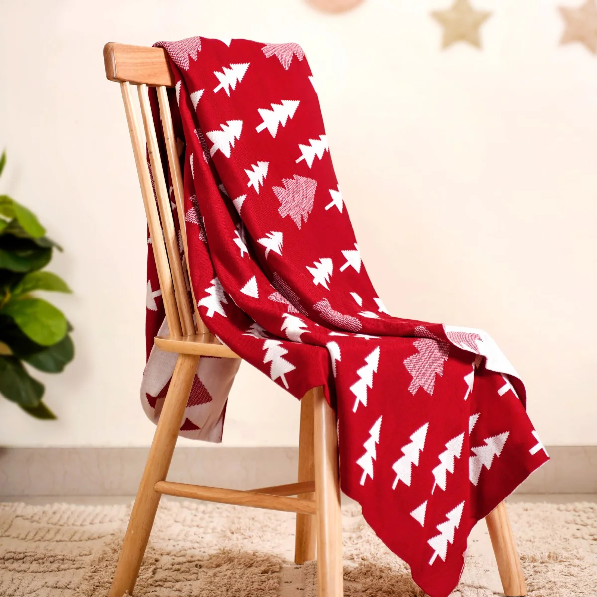 Reversible Red Tree Throw Blanket - Image 8