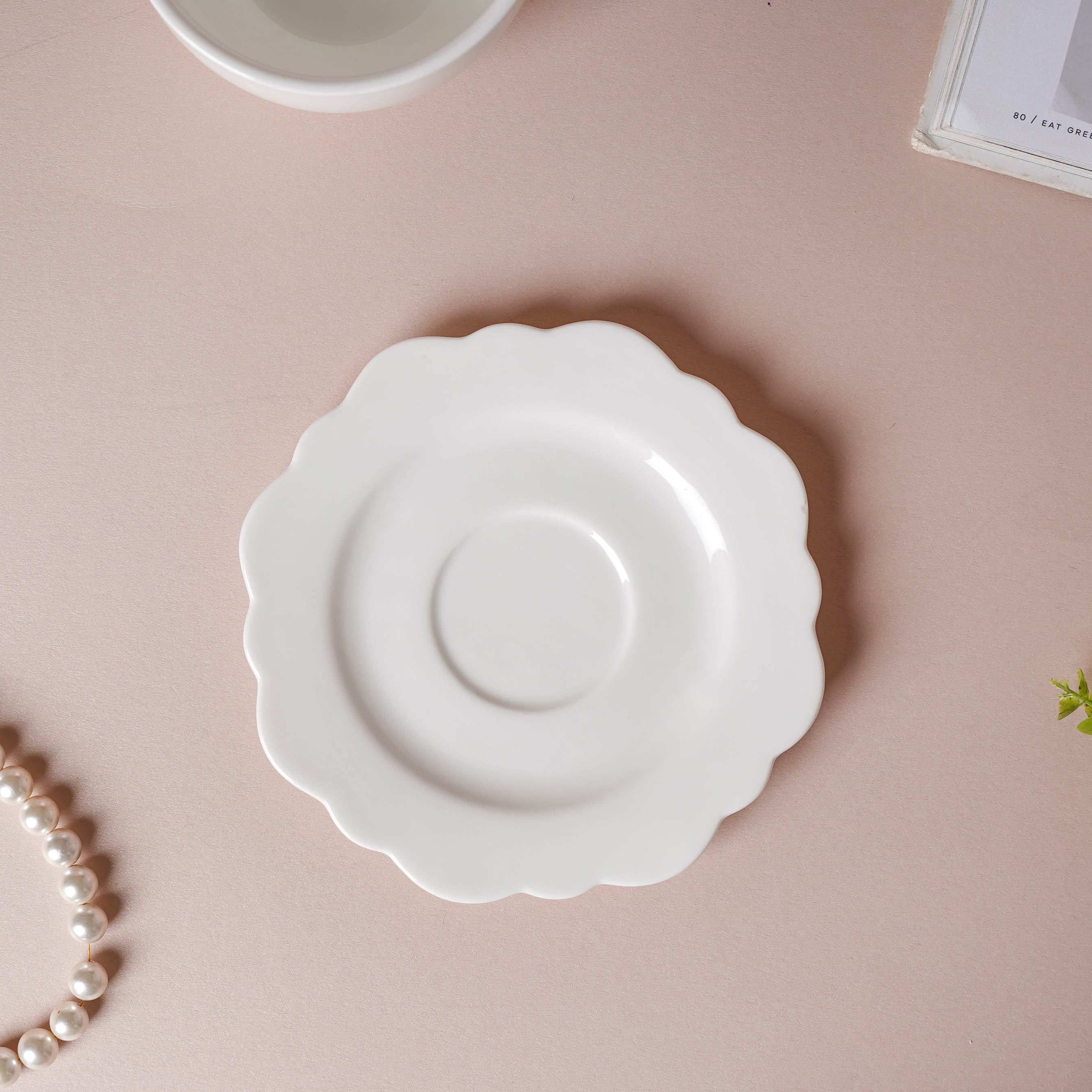 Riona Flower Cup And Plate Set White - Image 4