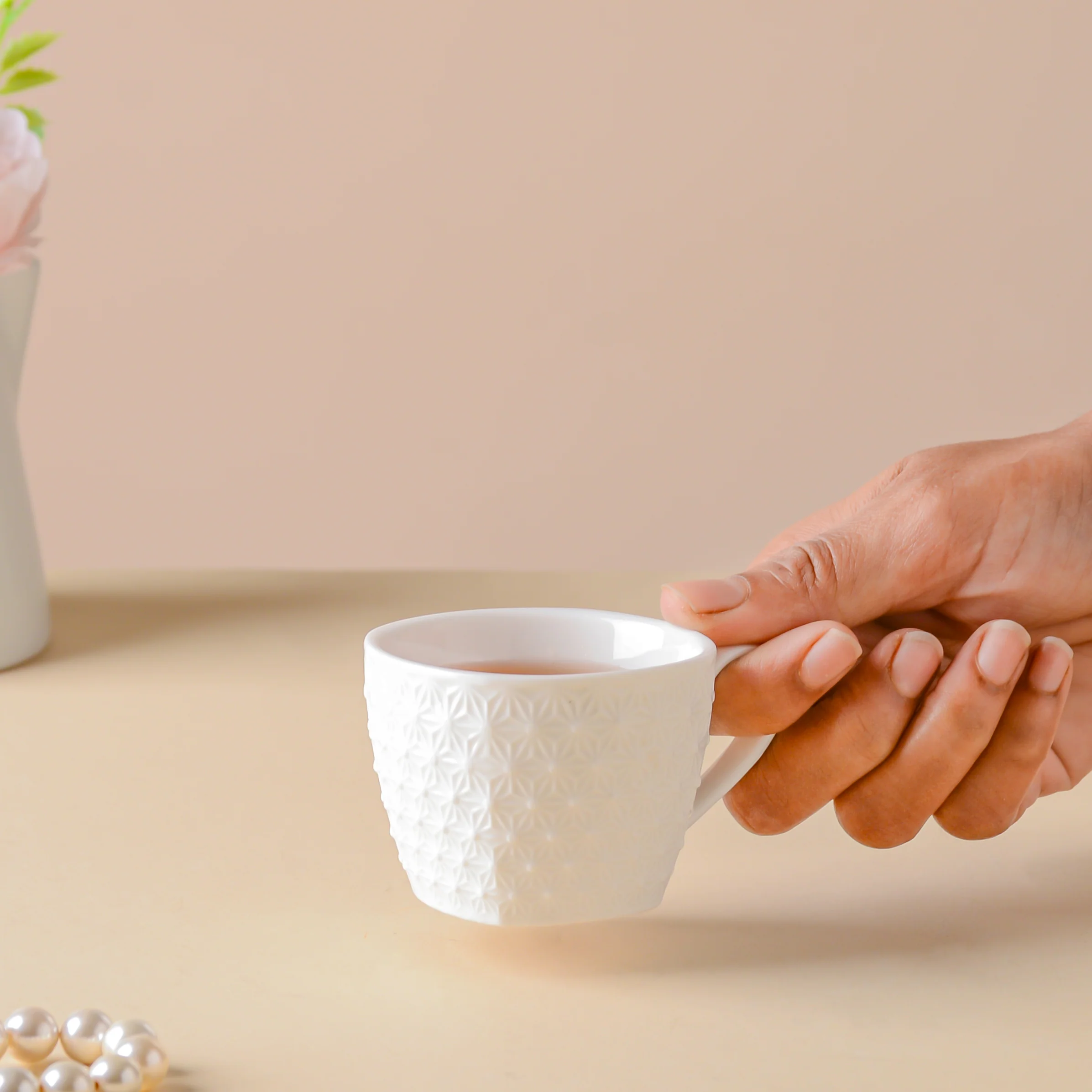 Riona Patterned Teacup White - Image 2