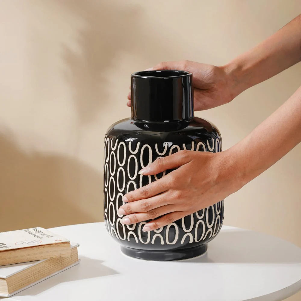 Room Decor Vase - Image 2