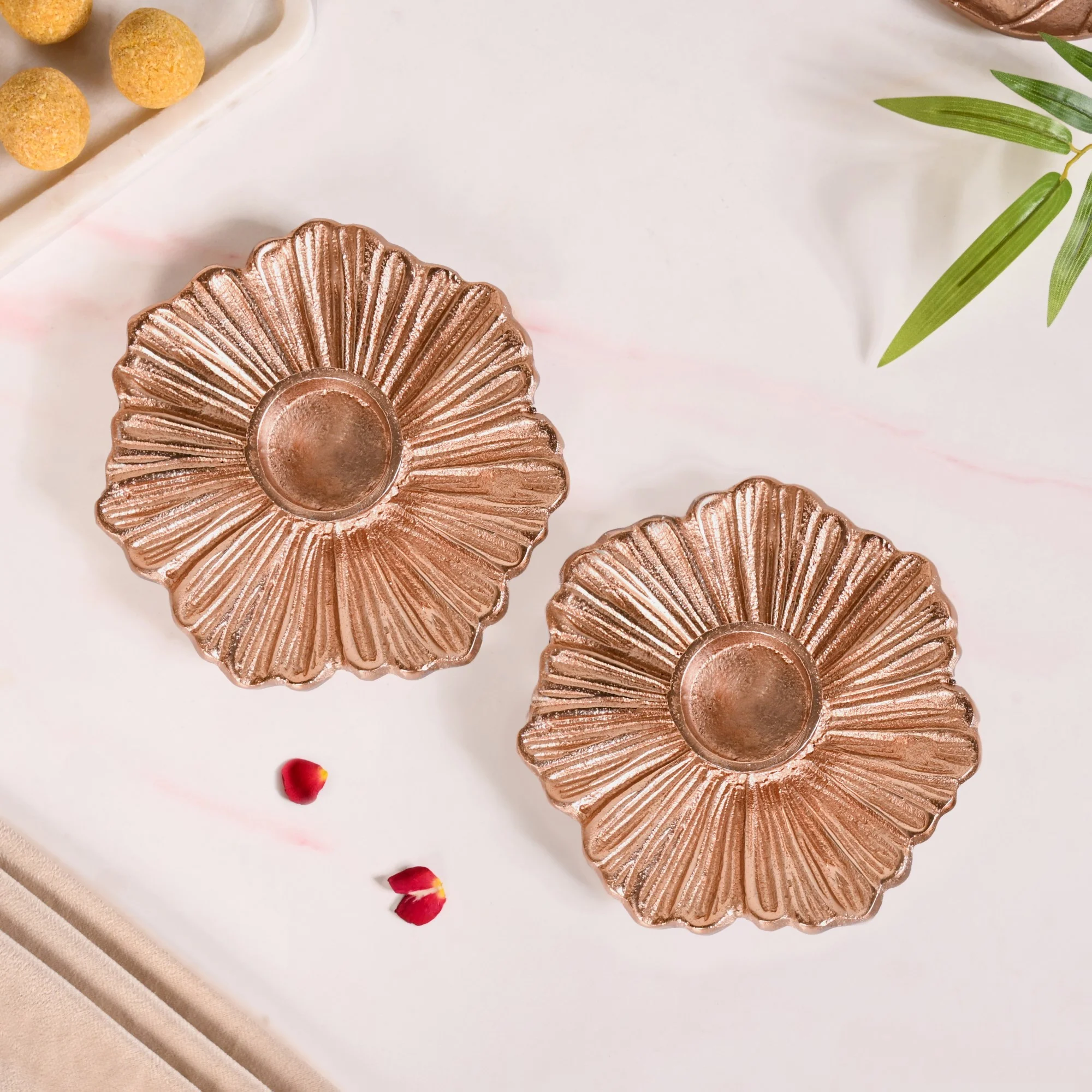 Rose Gold Tealight Candle Holder Set Of 2 In Festive Gift Box - Image 7
