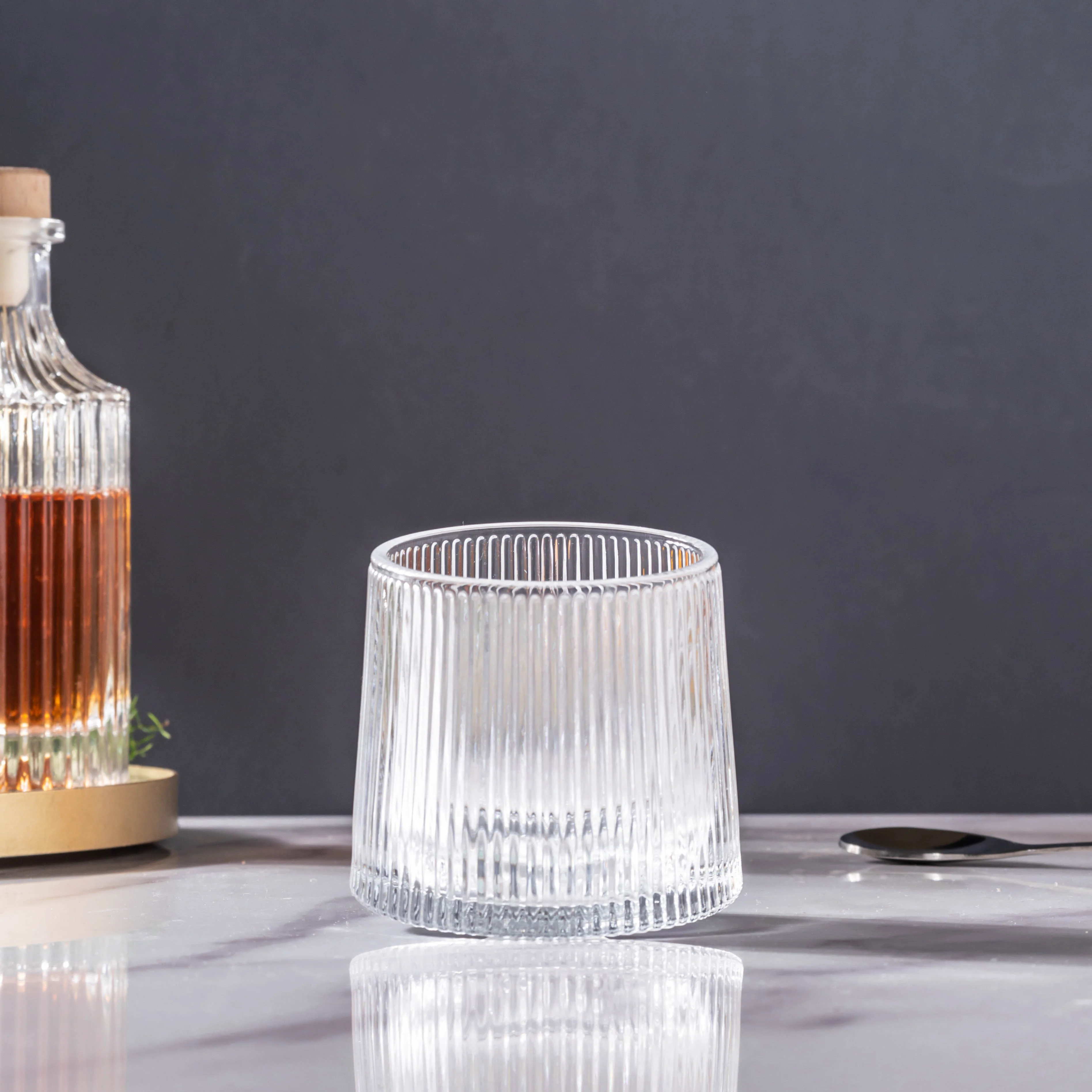 Rotating Glass Set of 2 - Image 9