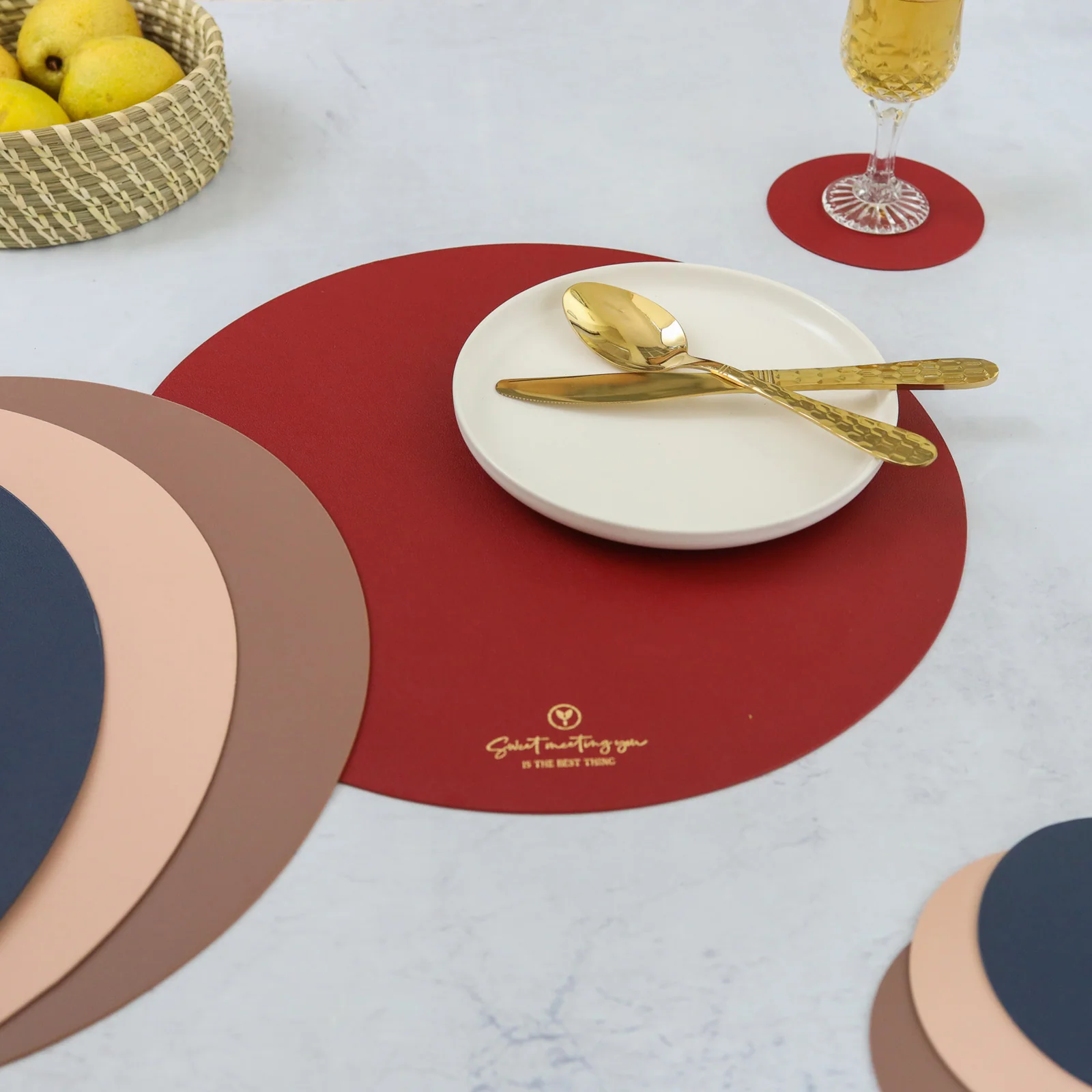 Round Placemat Brown Set of 2 - Image 4