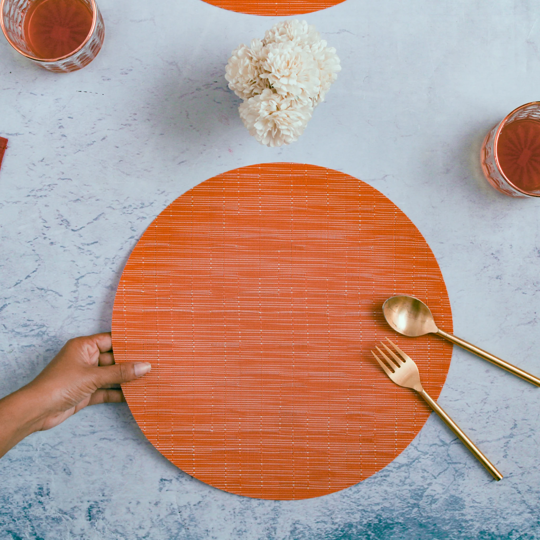 Round Placemat Orange Set of 4 - Image 3