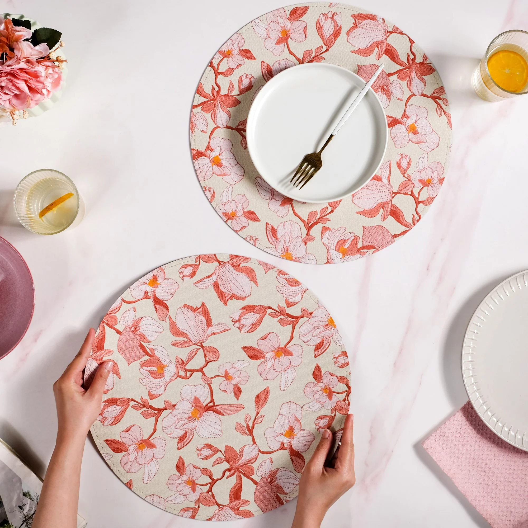 Round Red Poppy Printed Placemats Set Of 6 - Image 2