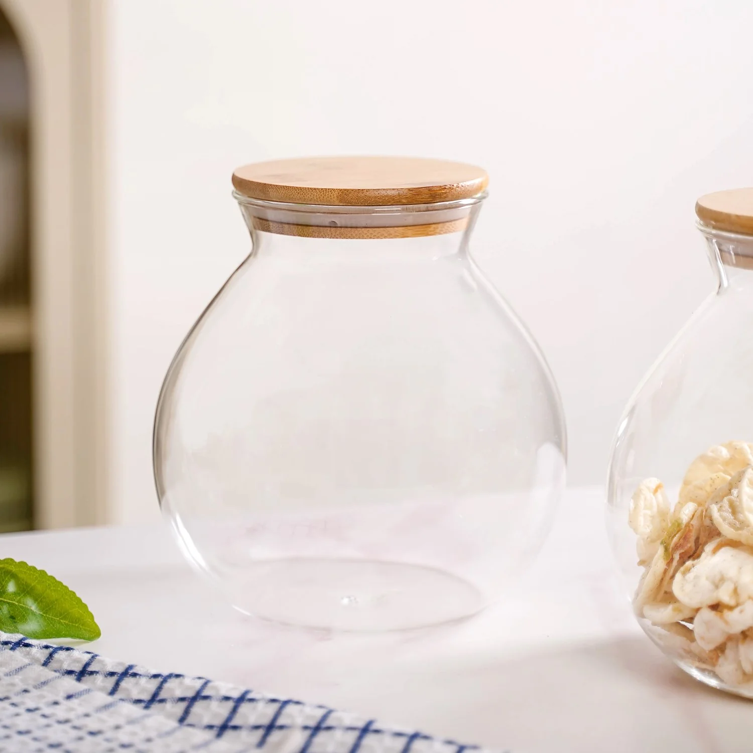 Round Shape Airtight Glass Jar Set Of 2 Large 1200ml - Image 6