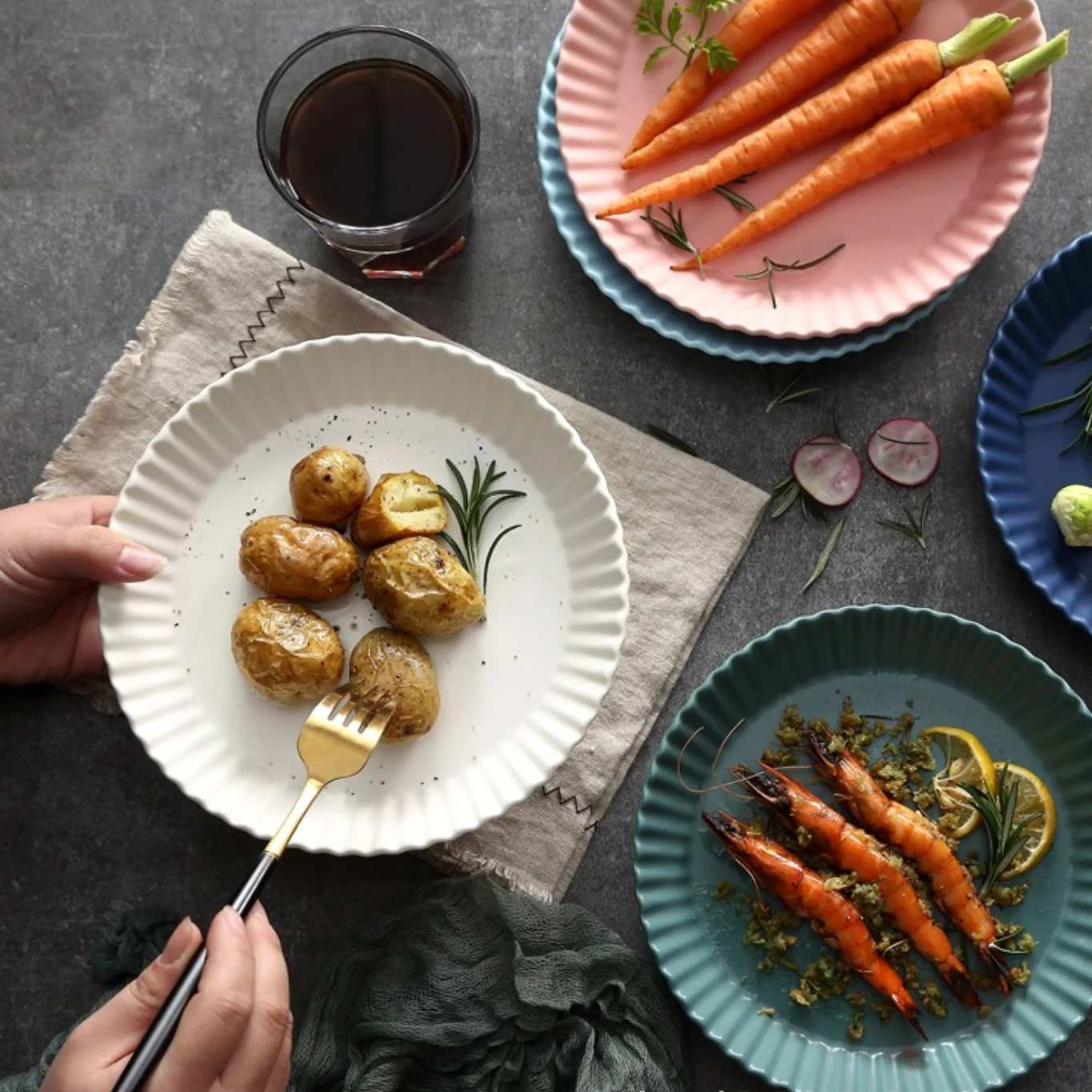 Round Snack Plate - Image 11