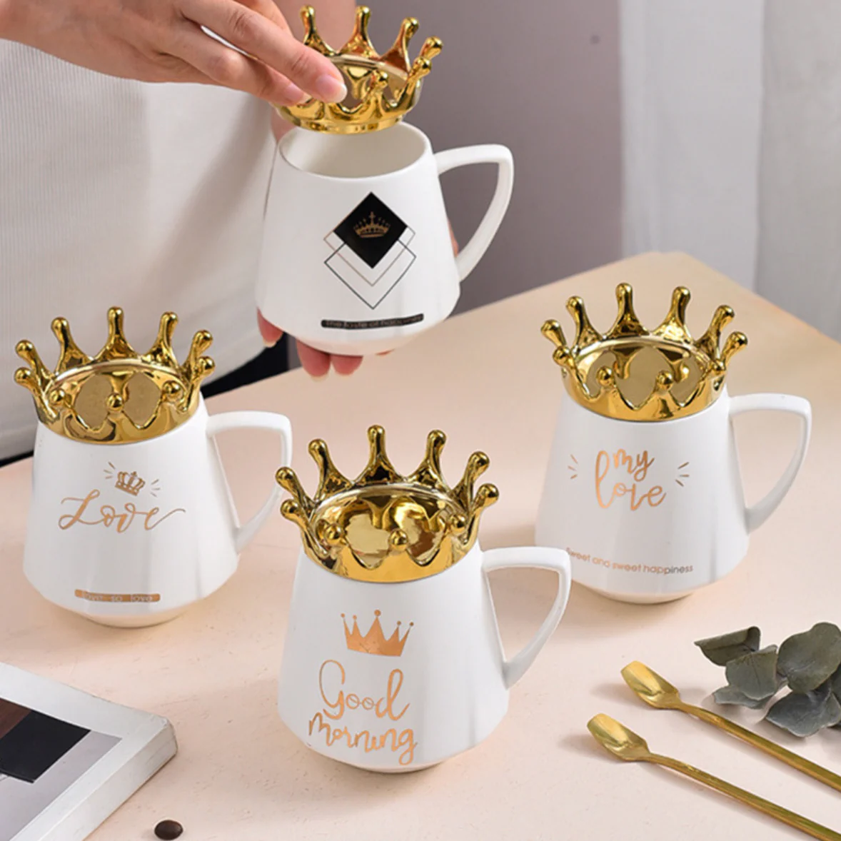 Royal Crown Love Coffee Cup With Lid 300 ml - Image 14