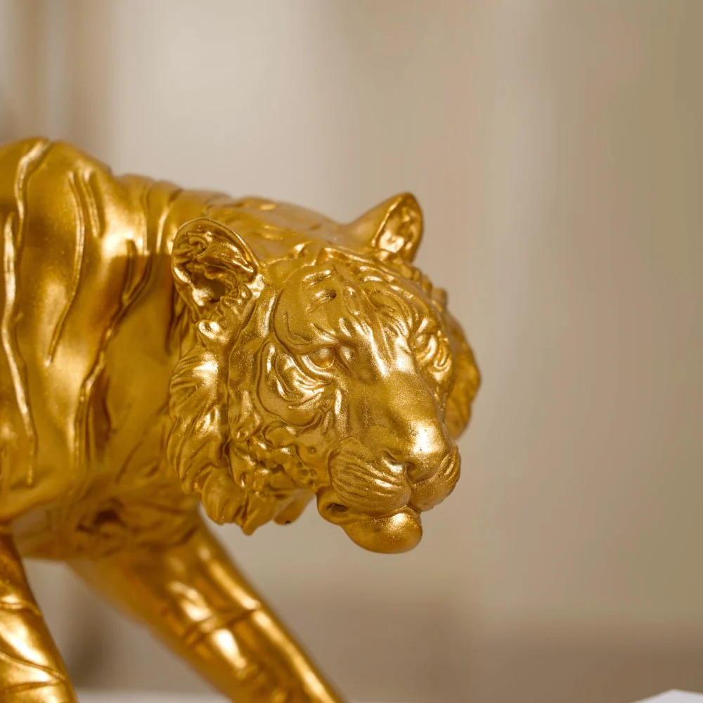 Royal Tiger Figurine Gold - Image 7