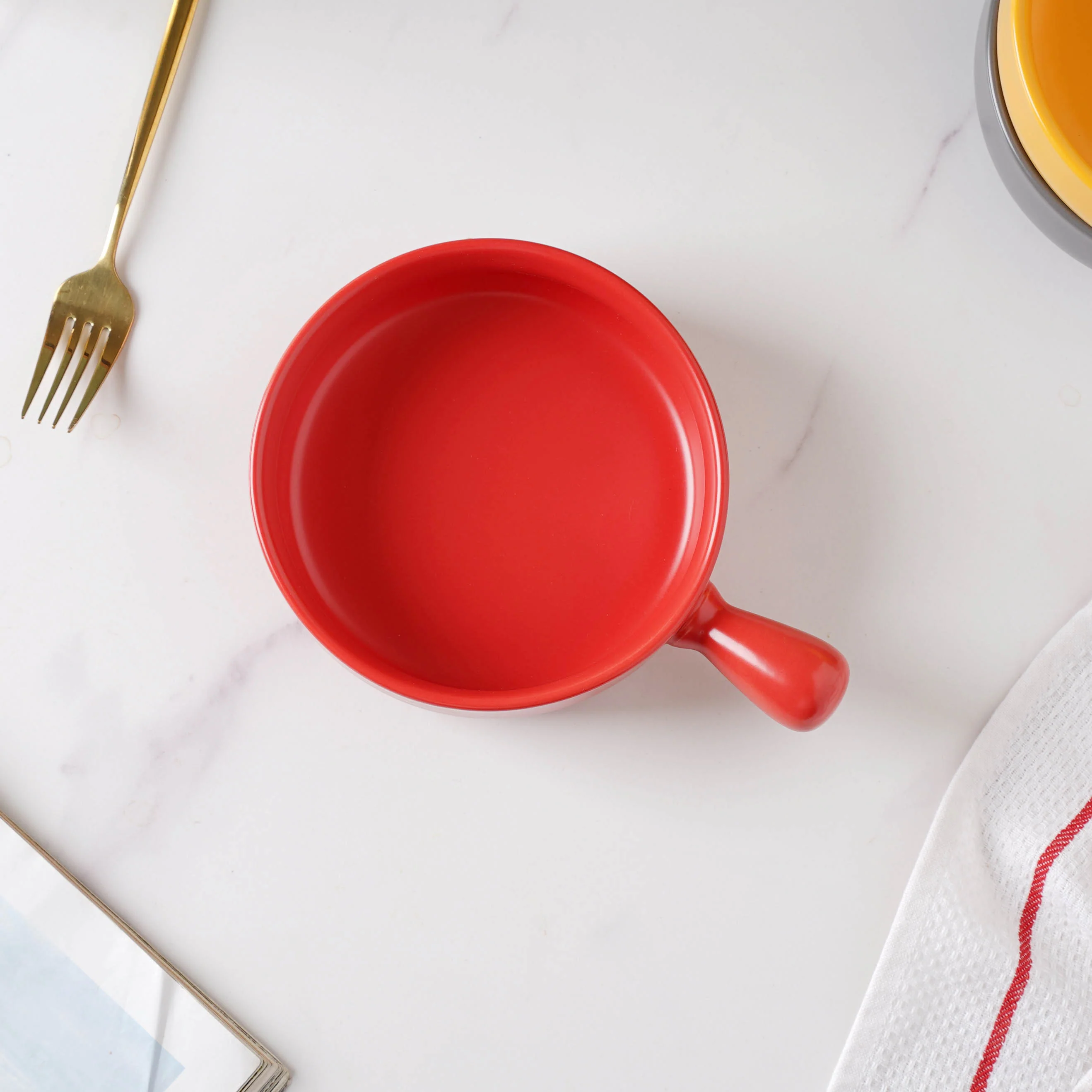 Ruby Red Baking Pan With Handle