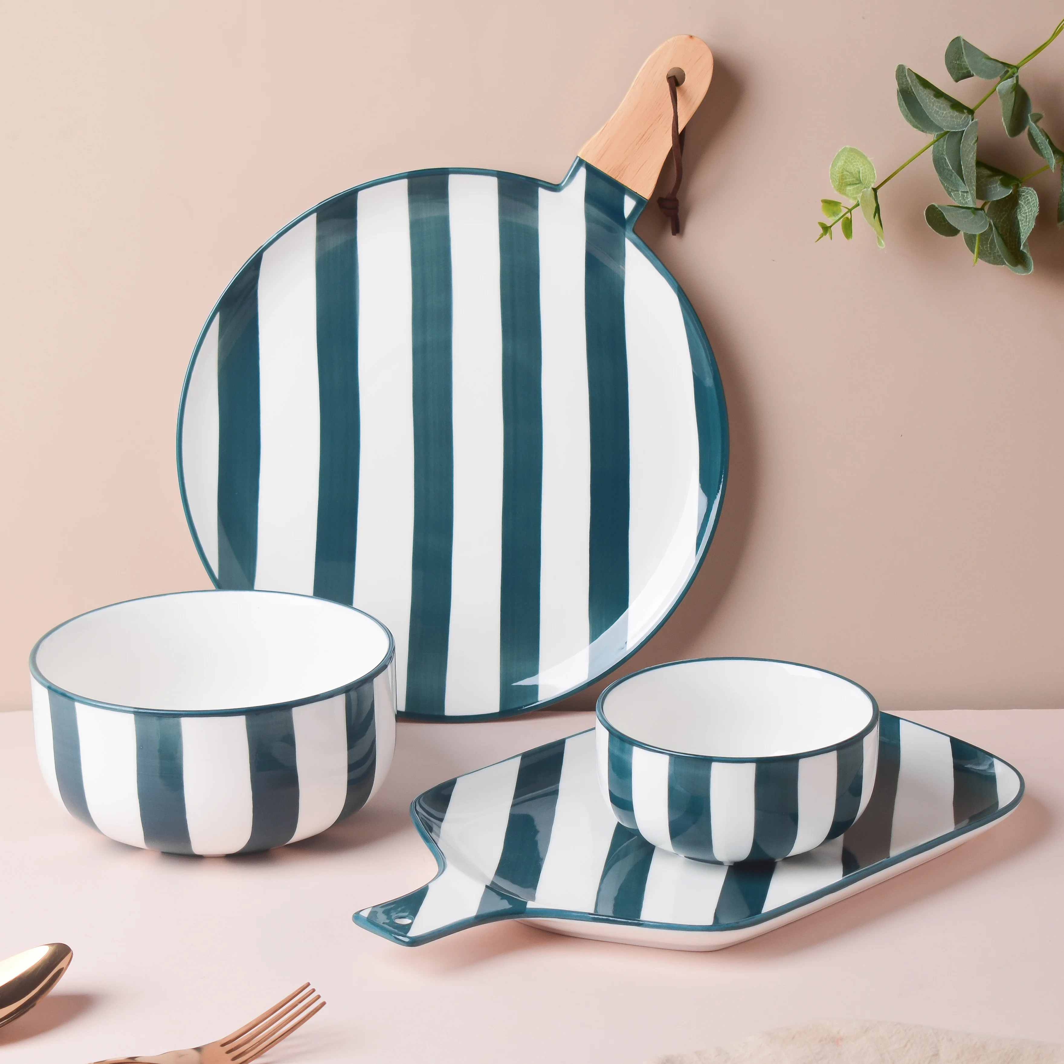 Sailor Striped Platter With Wooden Handle 10 Inch - Image 6