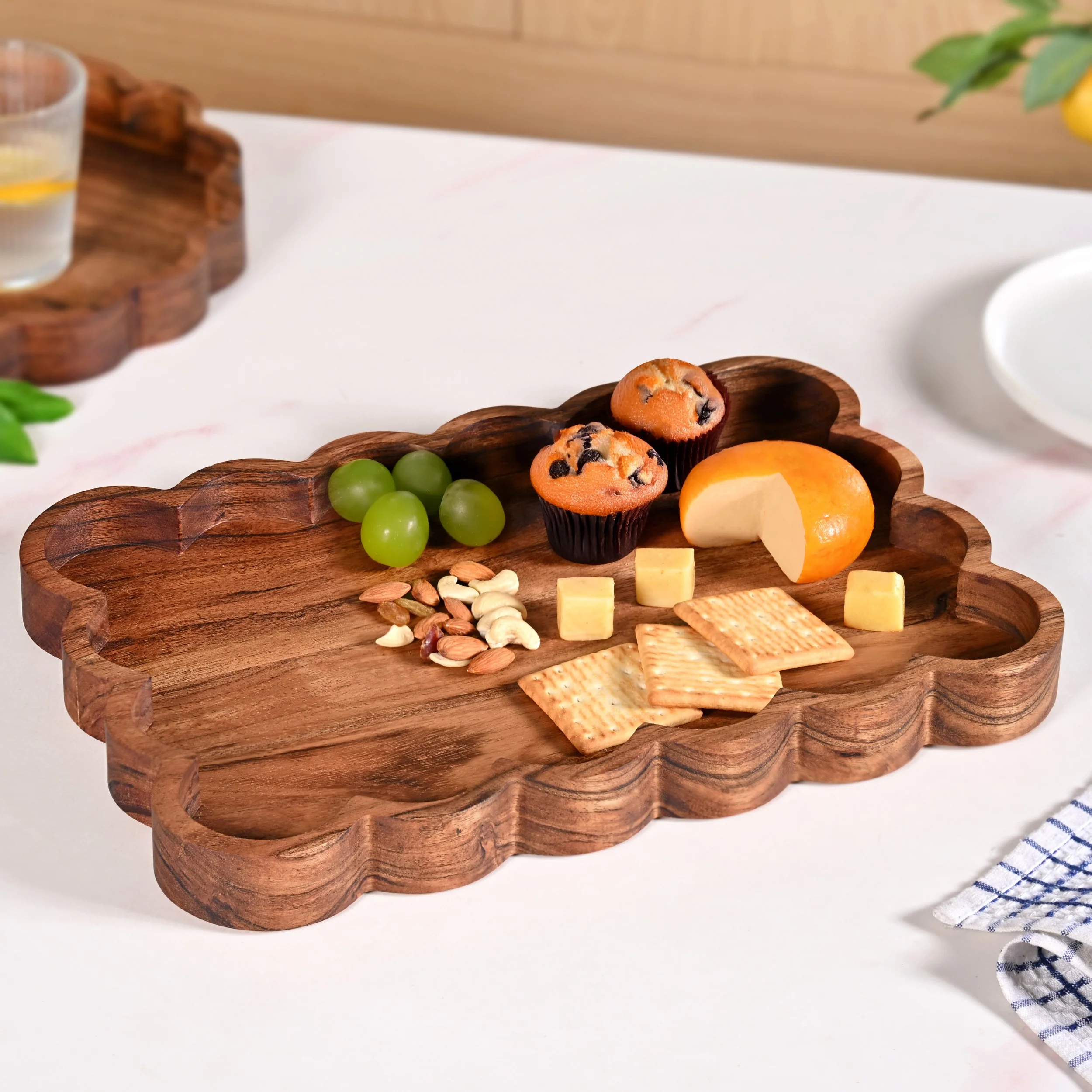Scallop Acacia Wood Rectangle Serving Platter 38x26cm - Image 8