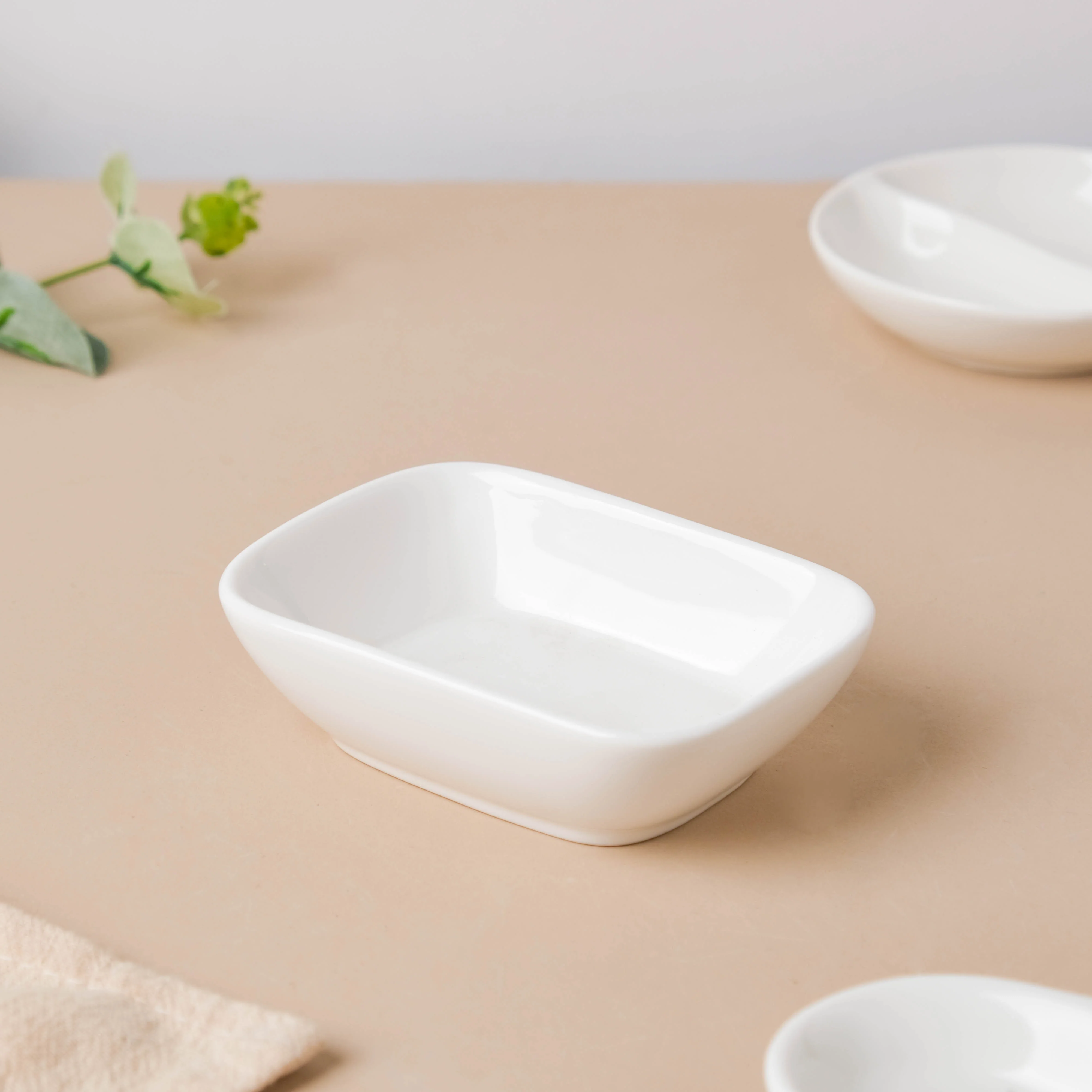 Serena Lily White Ceramic Dessert Plate - Image 5