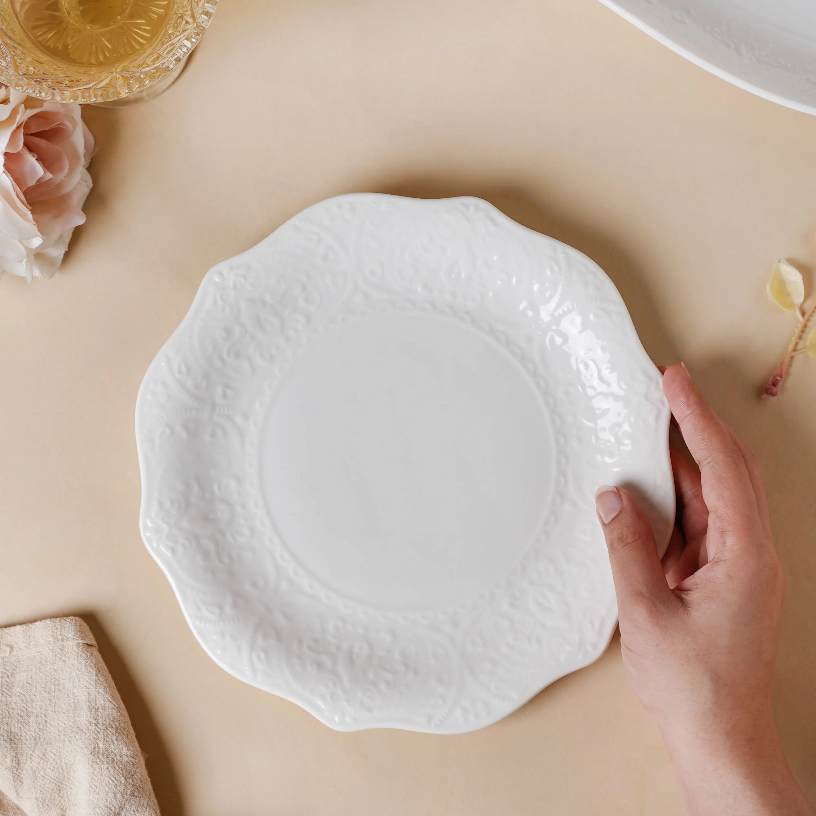 Serena Pearly White Snack Plate 8.5 Inch - Image 3