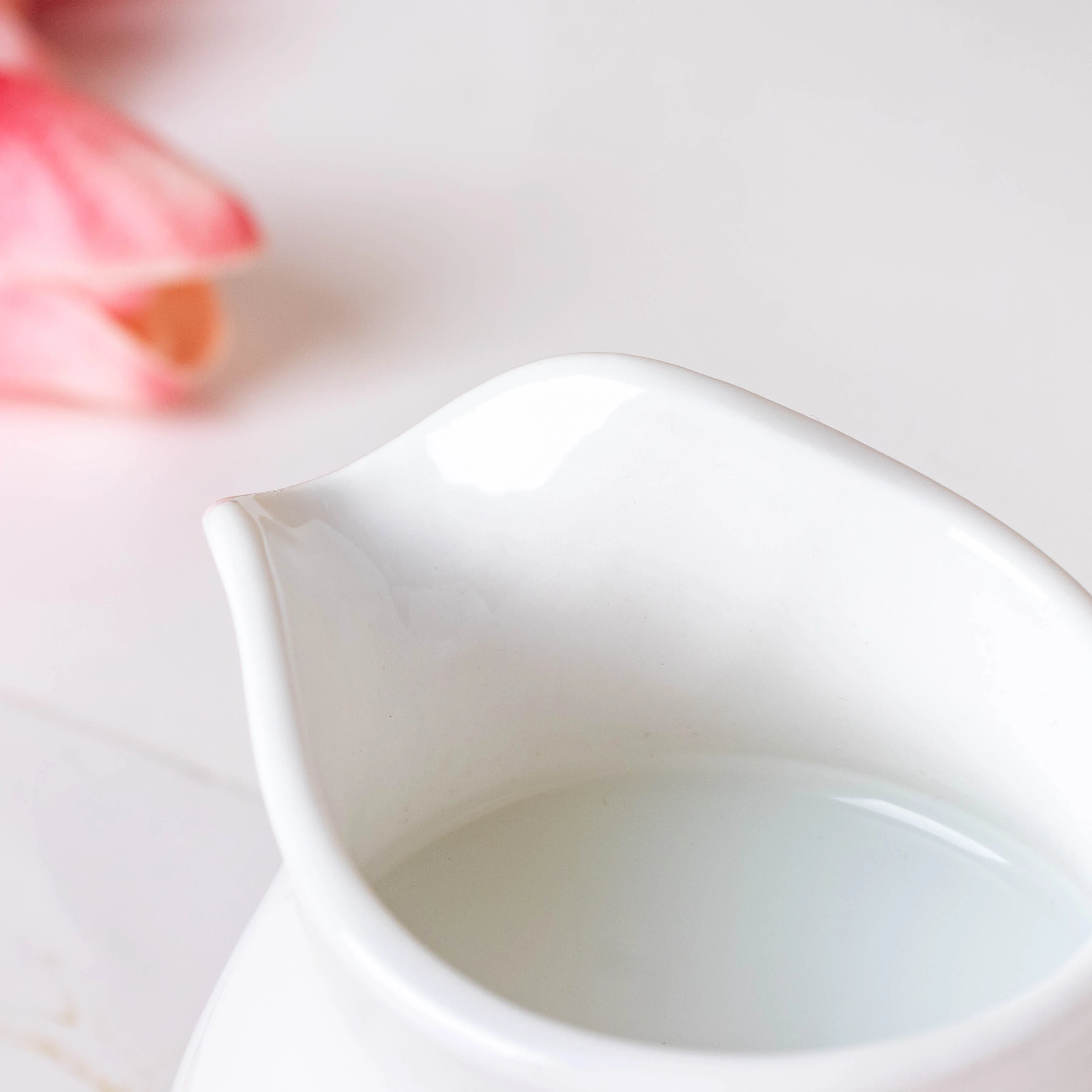 Serena White Truffle Milk Pot With Handle Large 200 ml - Image 5