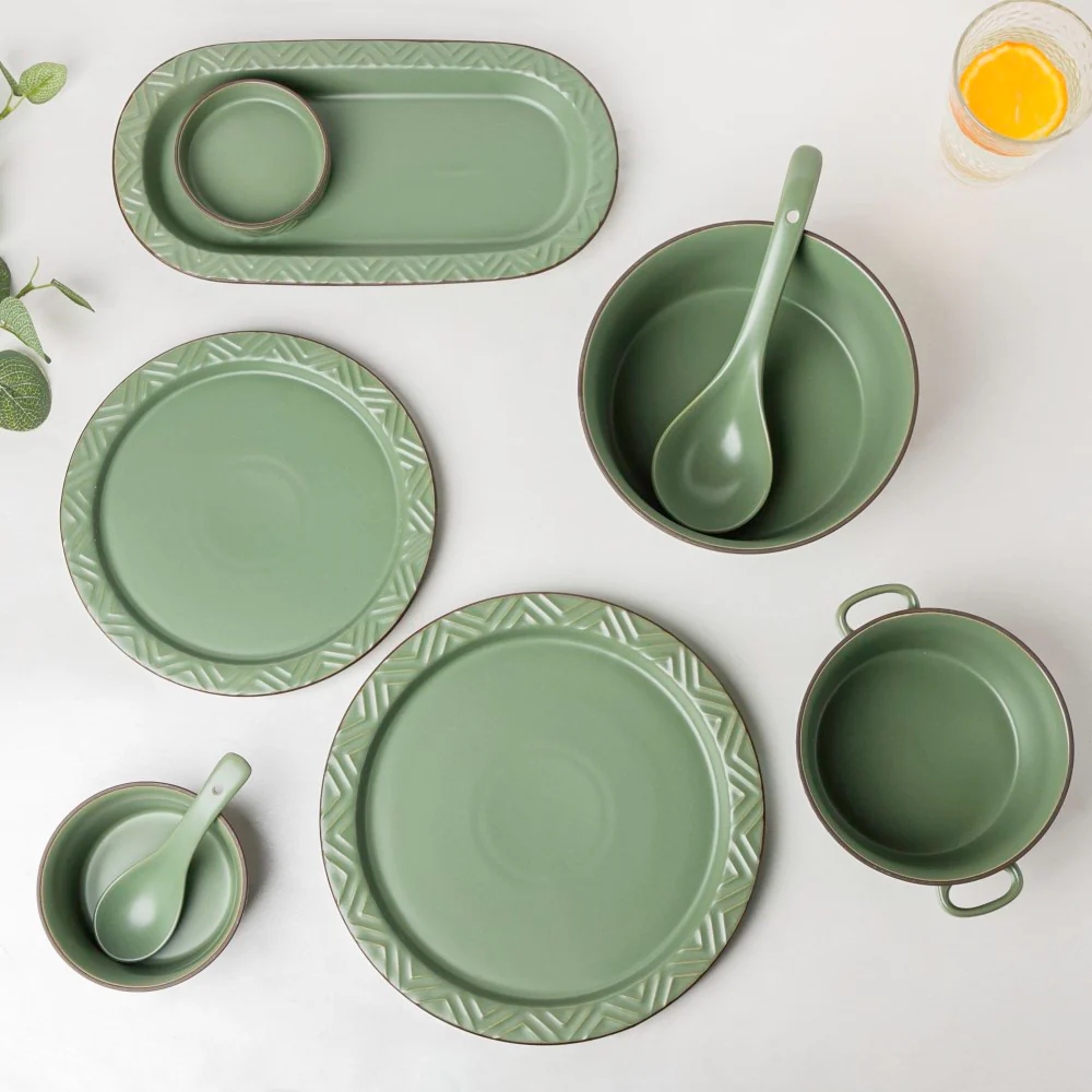 Serenity Green 36 Piece Dinner Set For 6 - Image 3