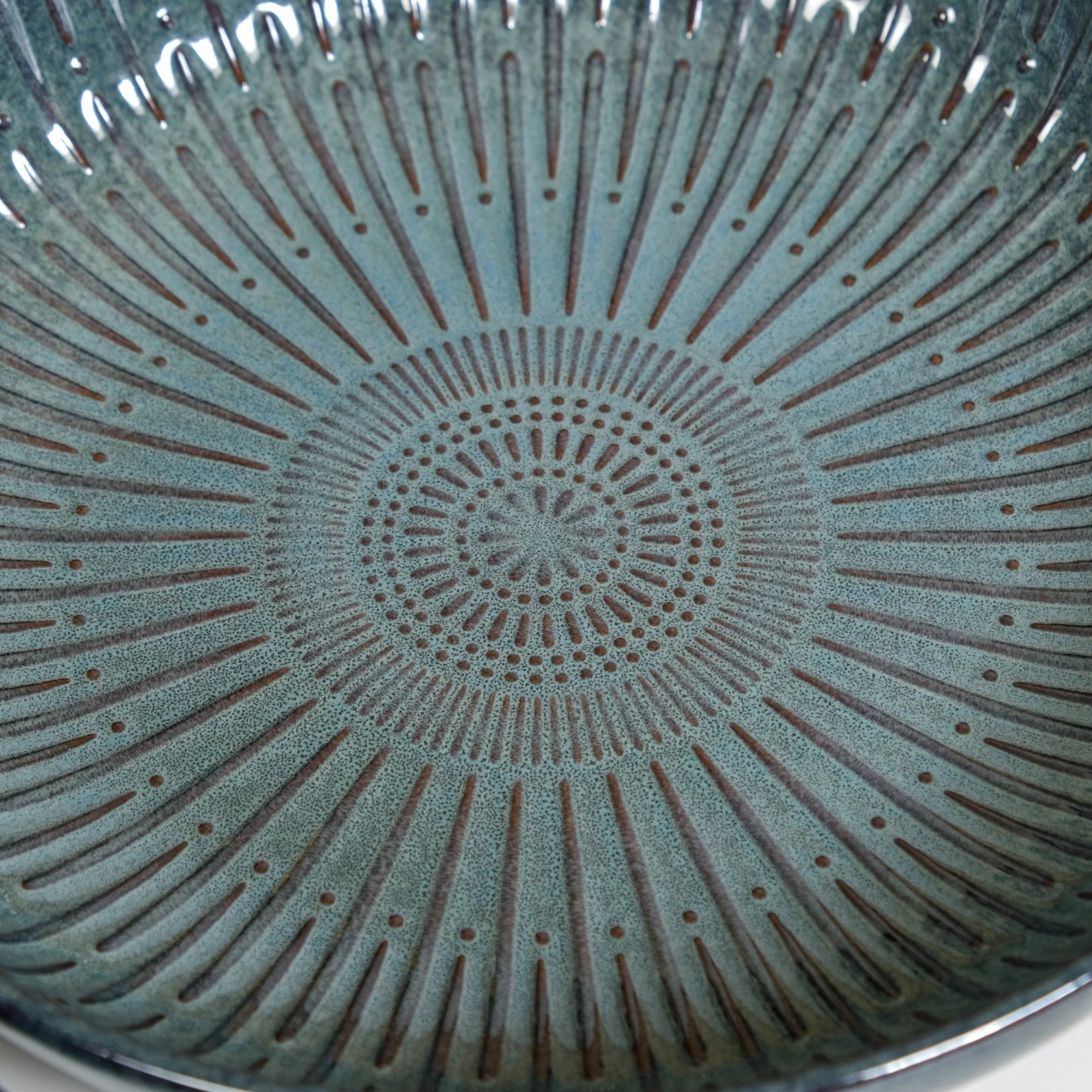 Set Of 2 Spiral Design Large Serving Dishes 1800ml - Image 7