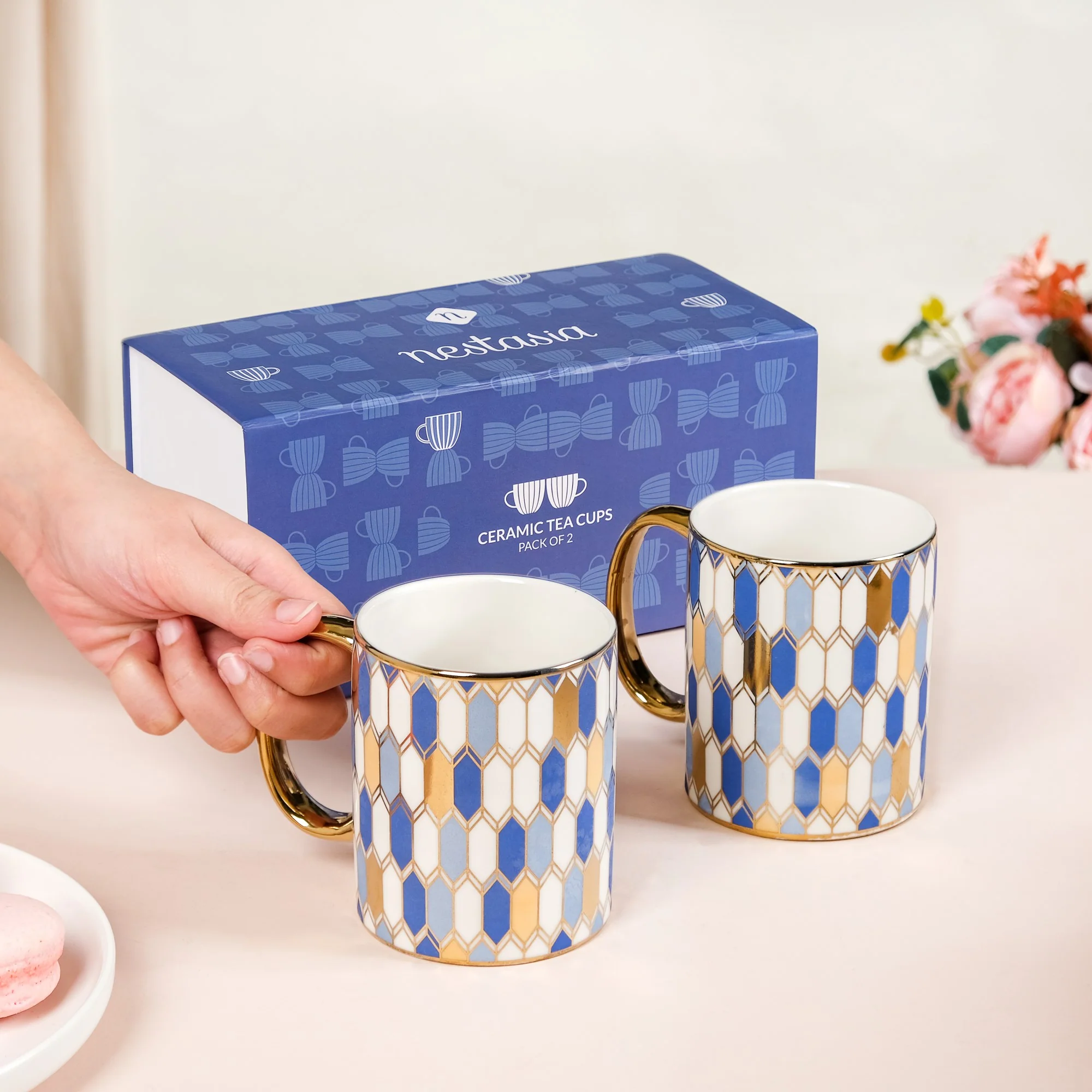 Set Of 2 Splendour Ceramic Mugs With Gift Box 350ml - Image 3