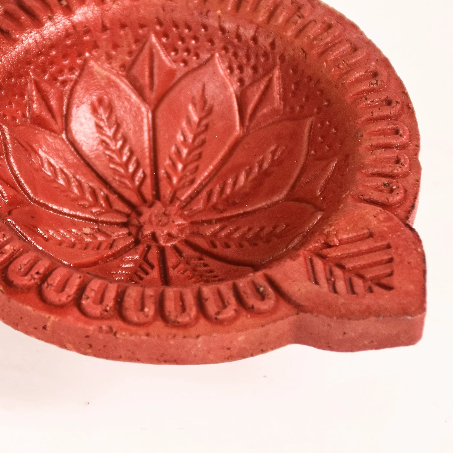 Set Of 48 Geometric Petal Terracotta Diyas - Image 10