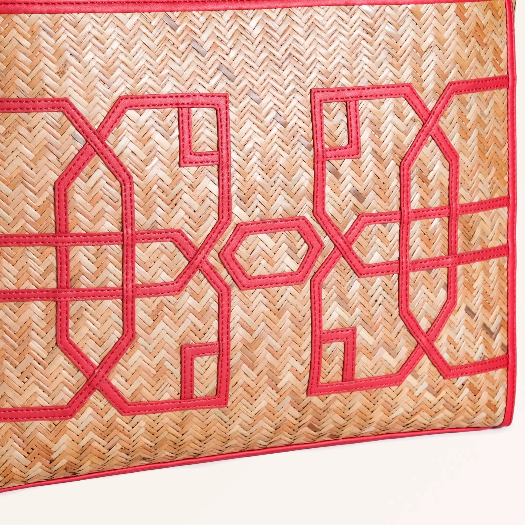 BreezeBag Ruby Red Weave Carryall Tote - Image 7
