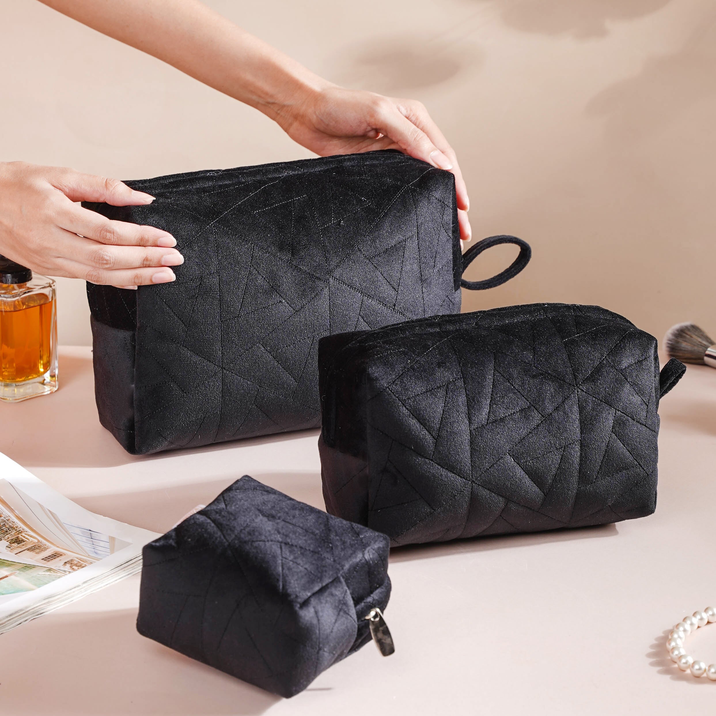 Sleek Black Cosmetic Bag Set Of 3 - Image 2