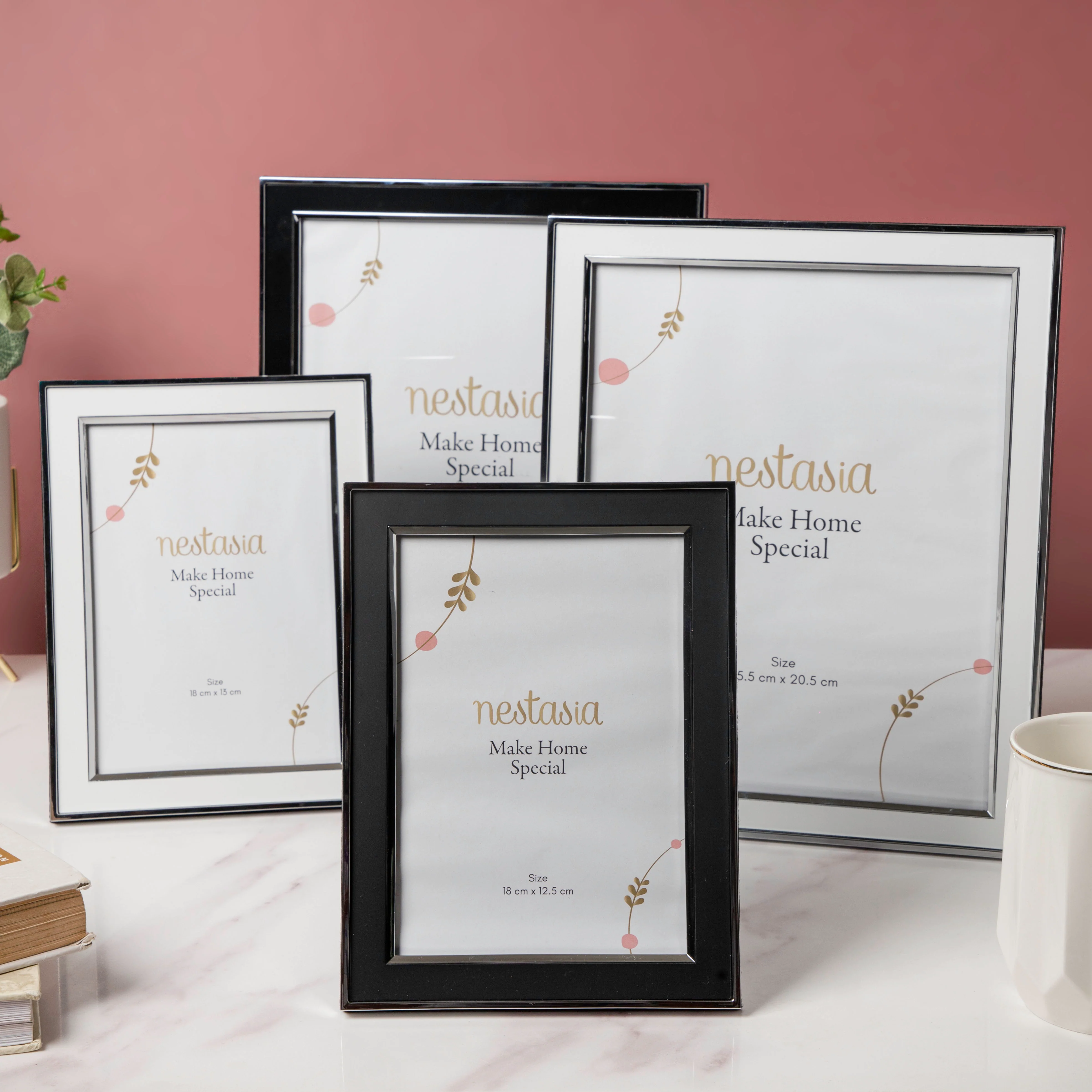 Sleek Black Photo Frame 11 Inch - Image 6