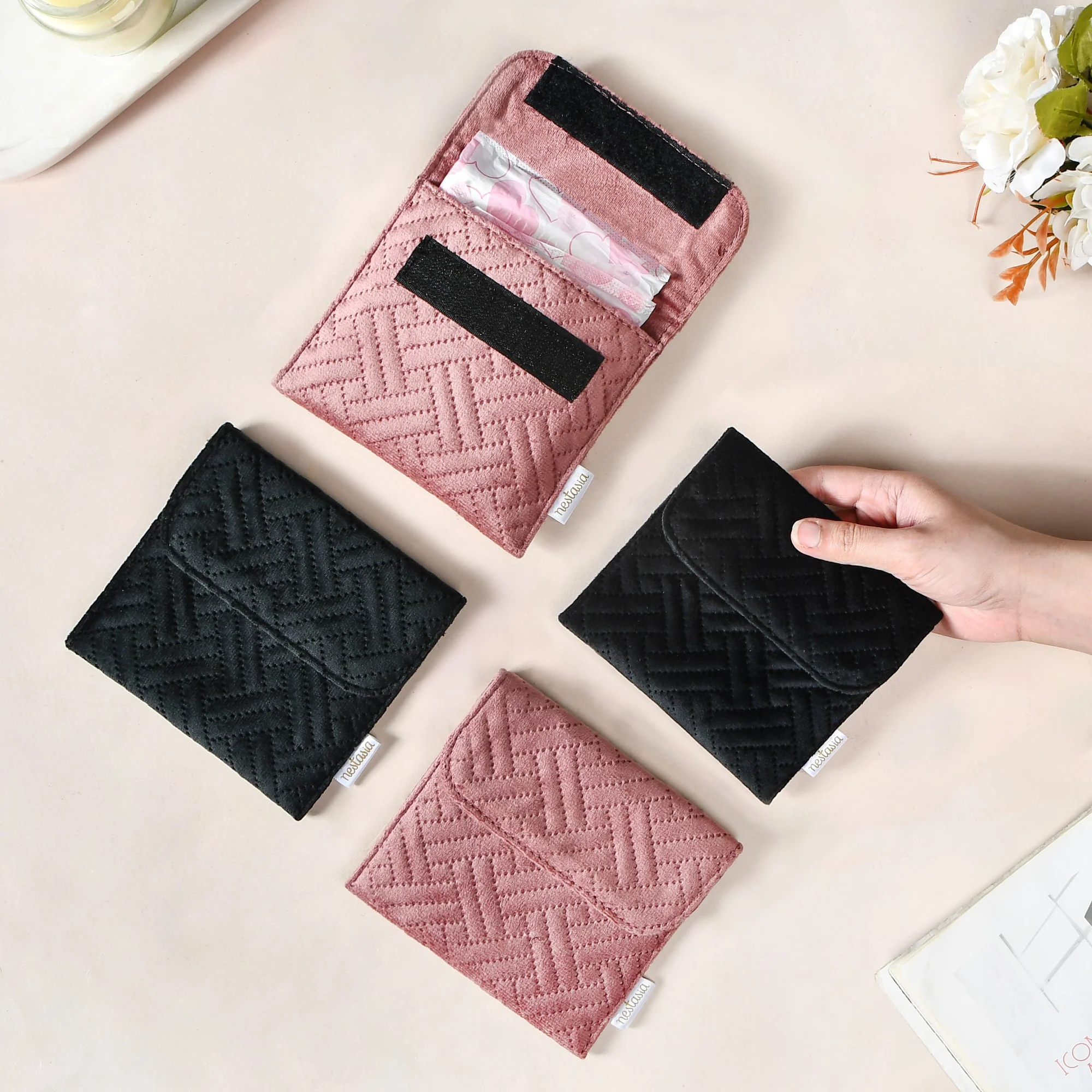 Sleek Small Cosmetic Pouch With Velcro Set Of 4 - Image 6