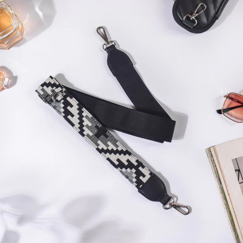 Sling Bag Black - Image 8