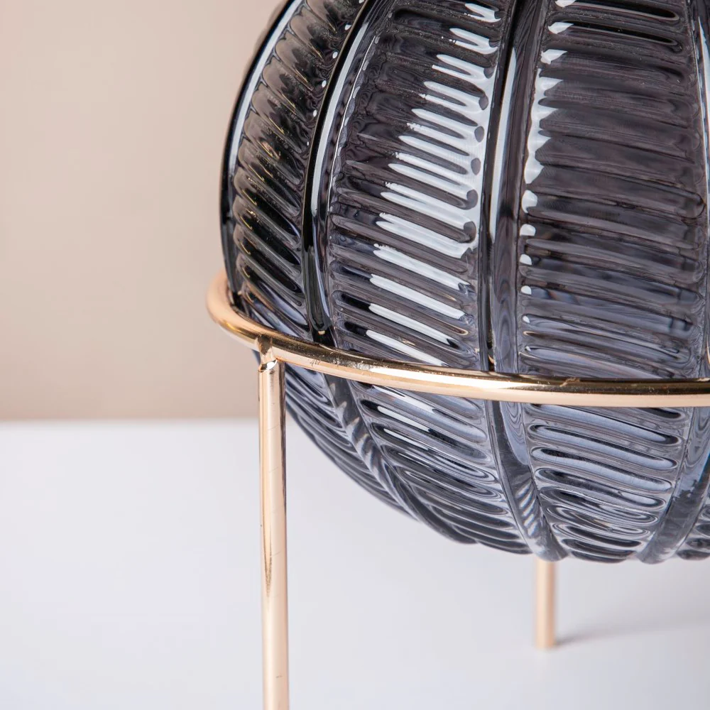 Small Globe Vase - Image 13