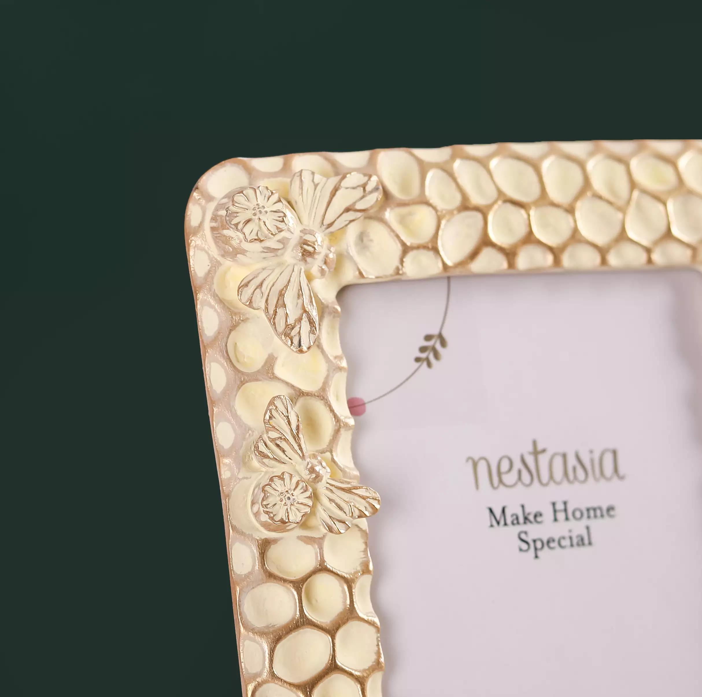 Small Honey Bee Gold Frame 7.5"x6" - Image 7