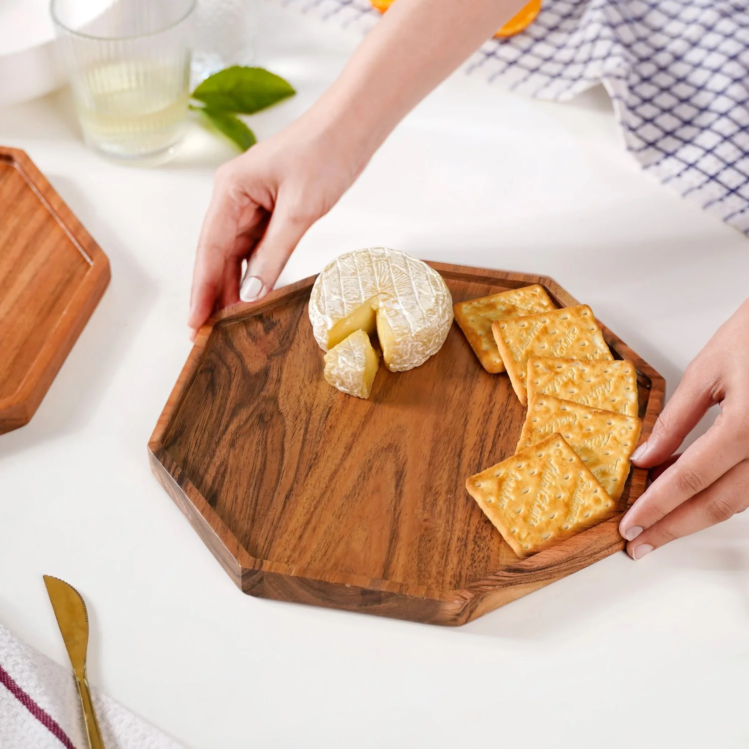 Small Octagon Wooden Serving Platter - Image 3