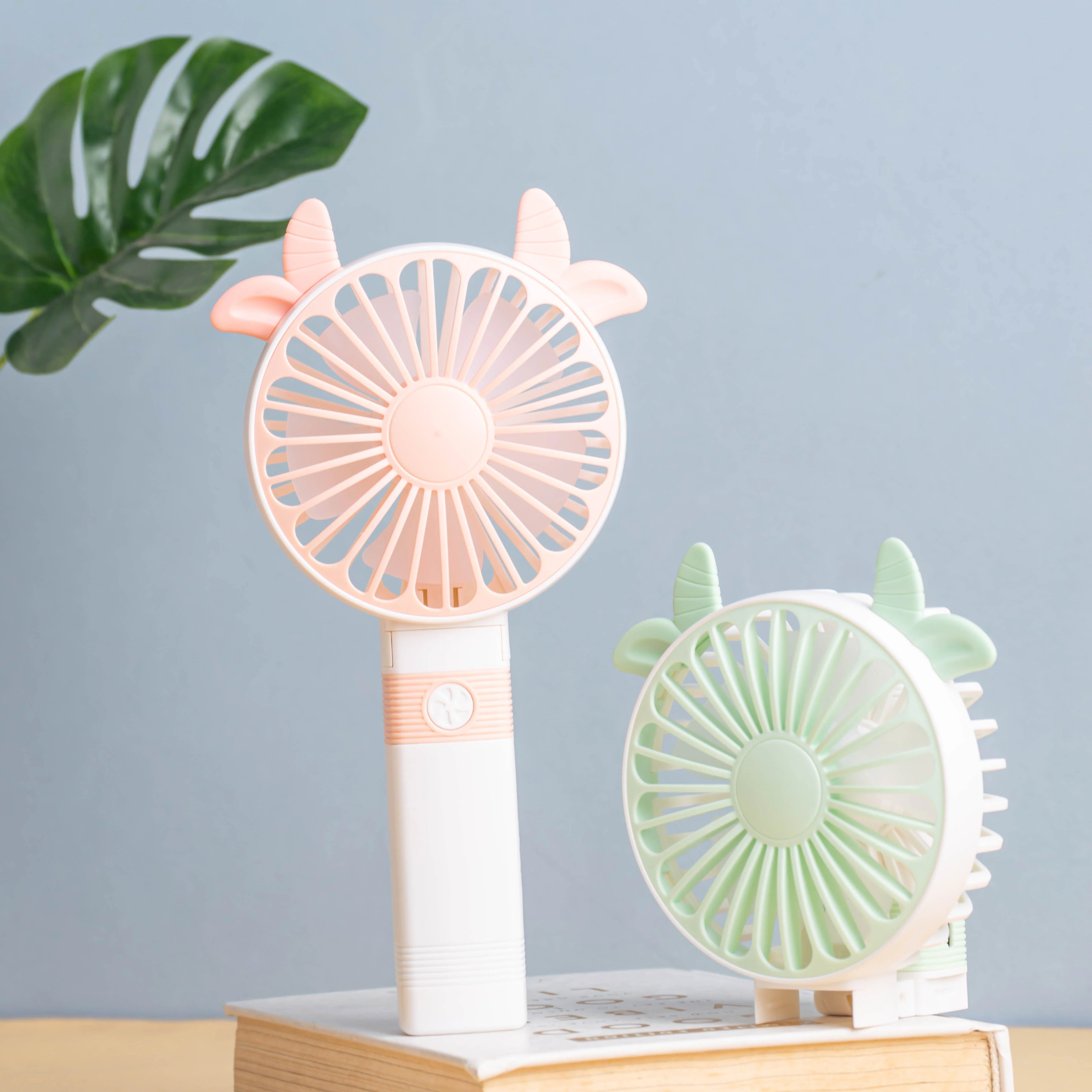 Small Portable Fan - Image 4
