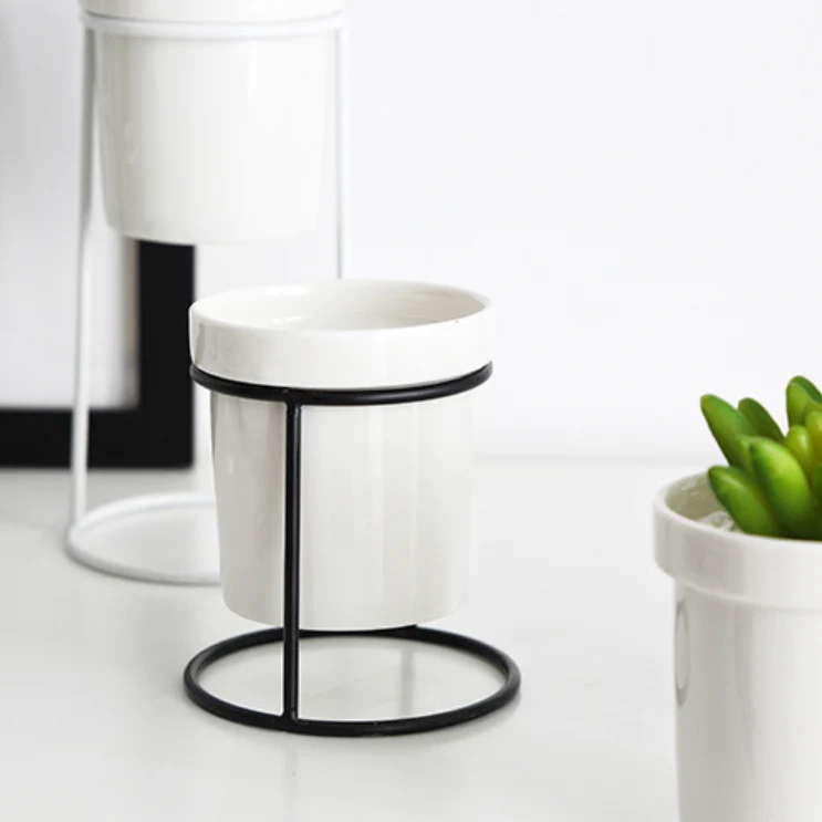 Small Pot Planter - Image 6