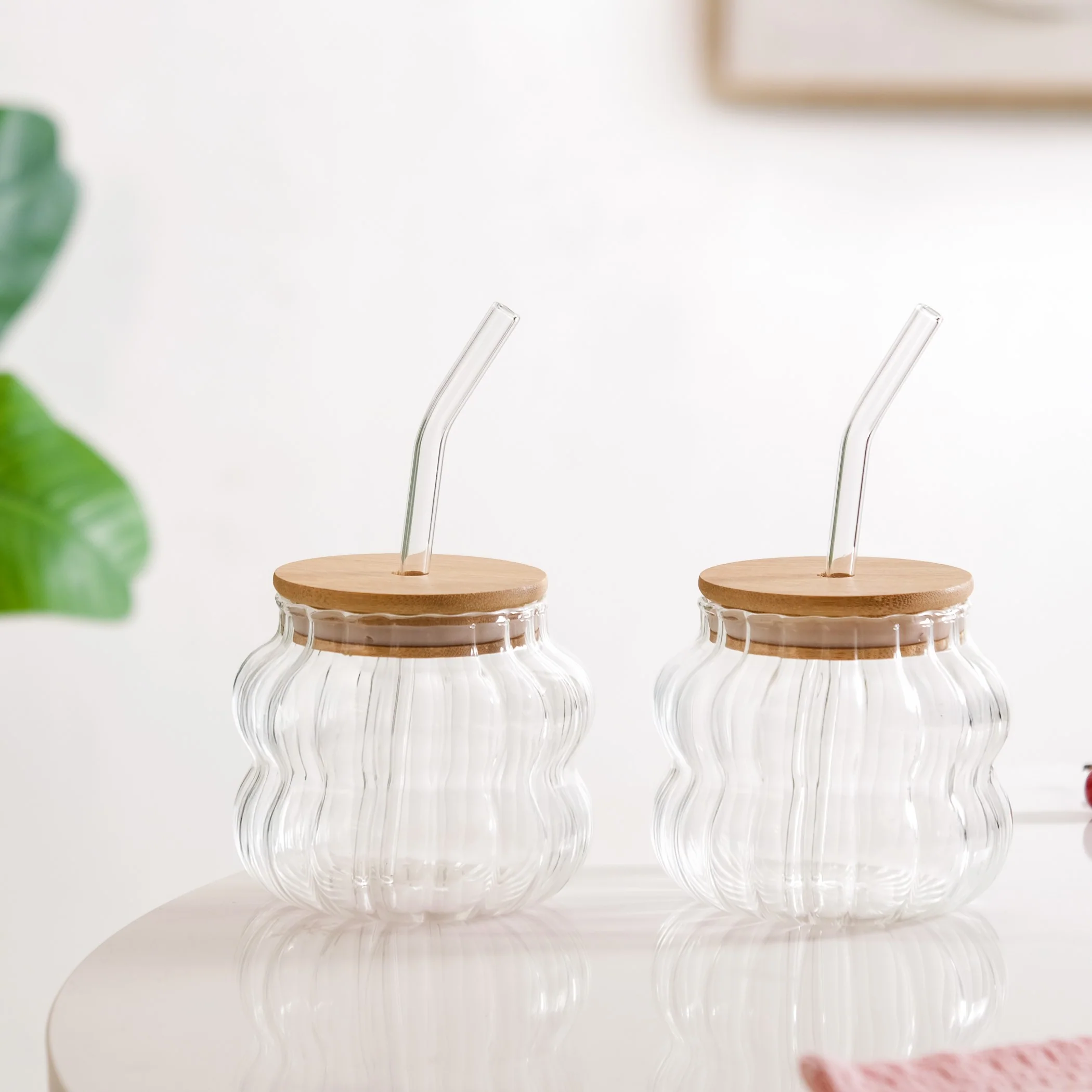 Small Ribbed Glass Tumbler Set Of 2 450ml - Image 8