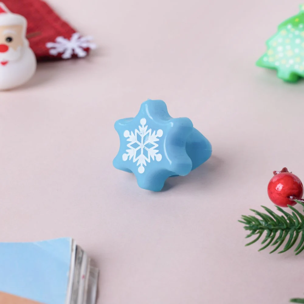 Snowflake Quirky LED Ring Blue - Image 3