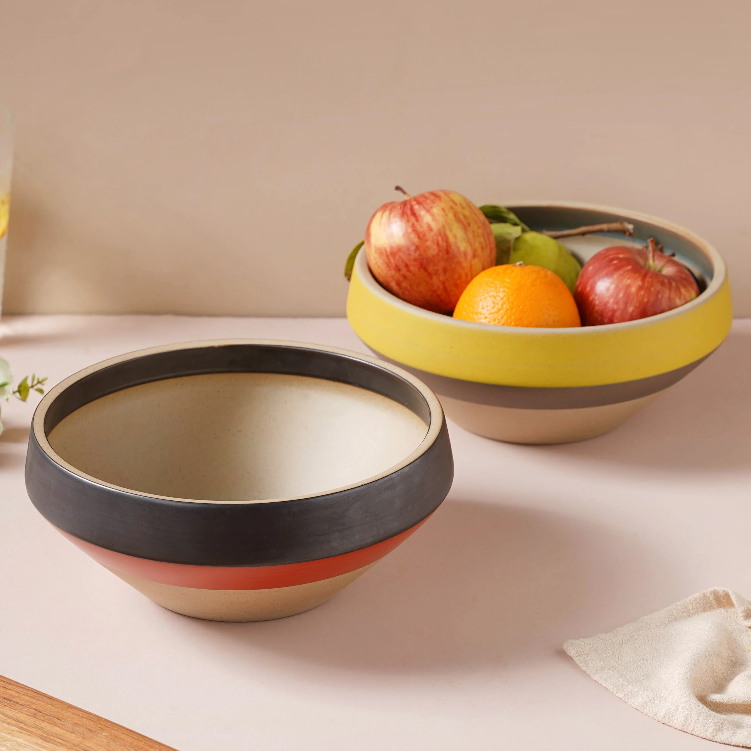 Soboku Grey And Yellow Large Serving Bowl 7.5 Inch 1.3 L - Image 9