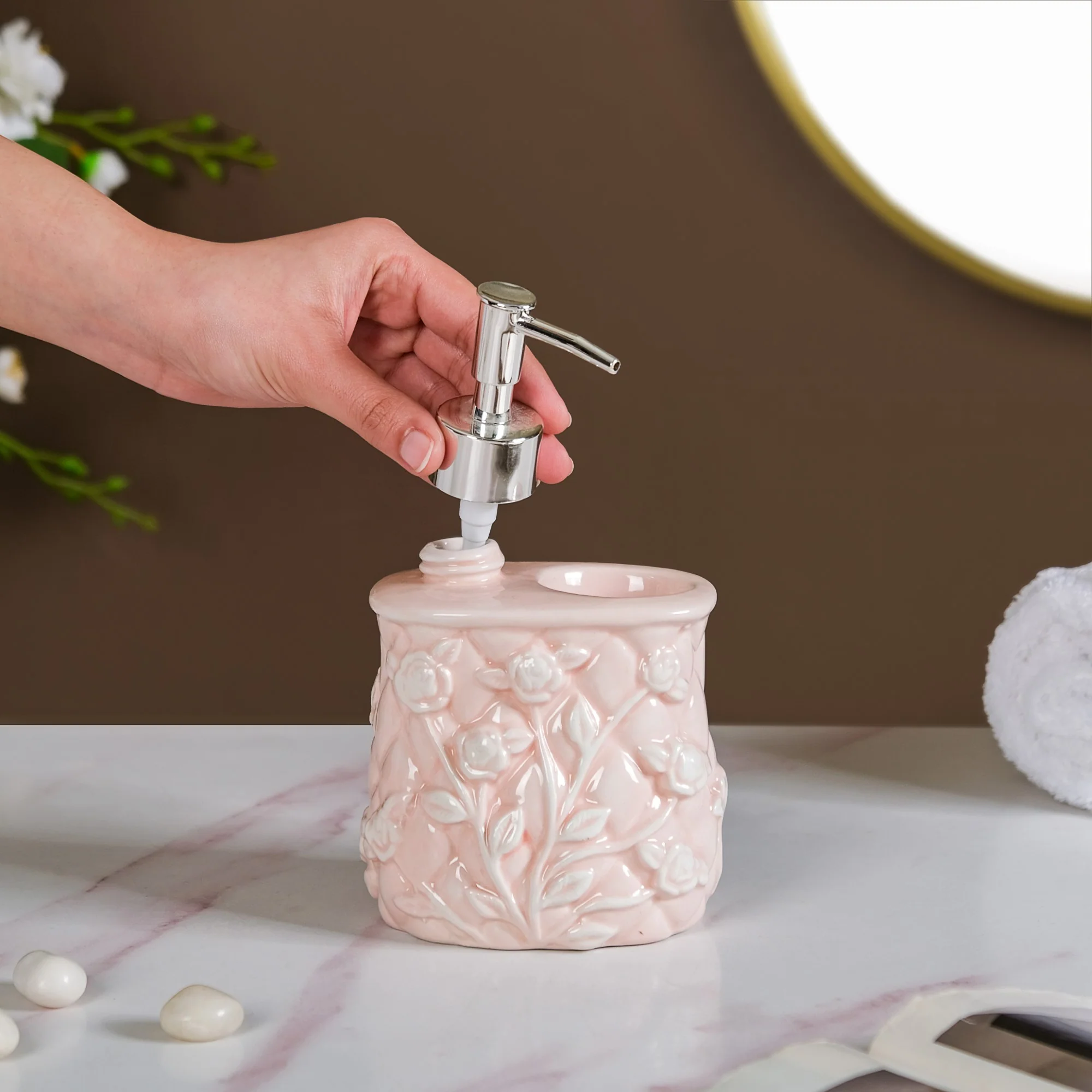Soft Girl Vintage Floral Ceramic Dispenser With Holder Pink - Image 3