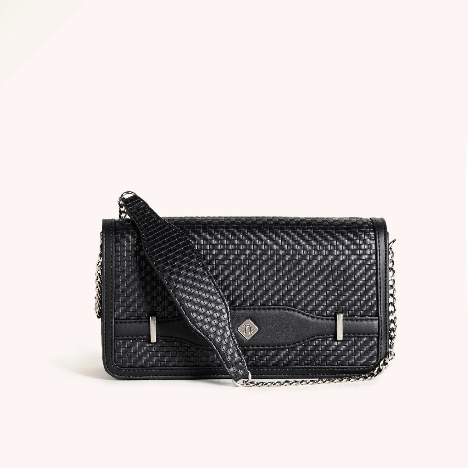 Soi Tresse Black Sling Bag For Women - Image 2