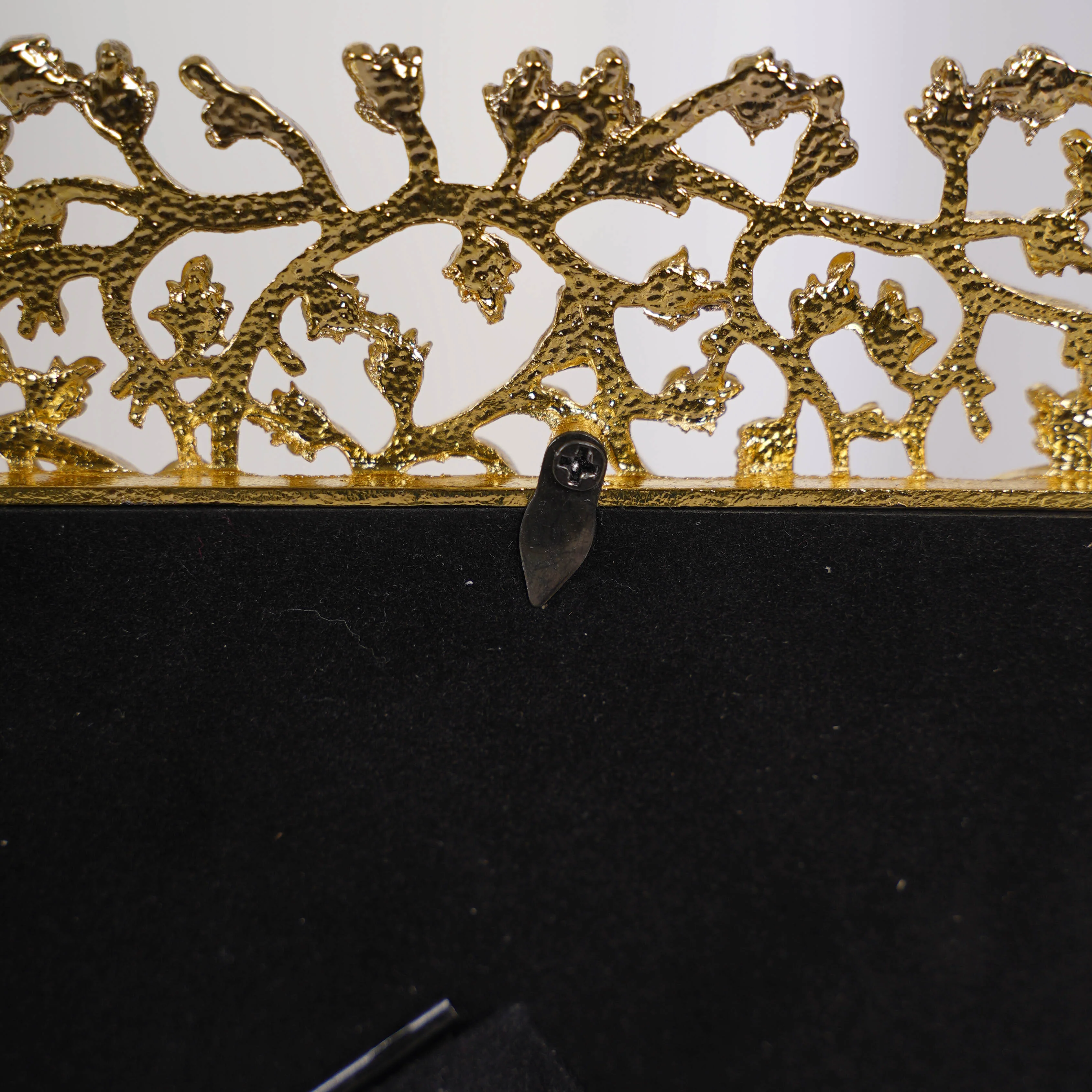 Souvenir Golden Photo Frame Large - Image 8