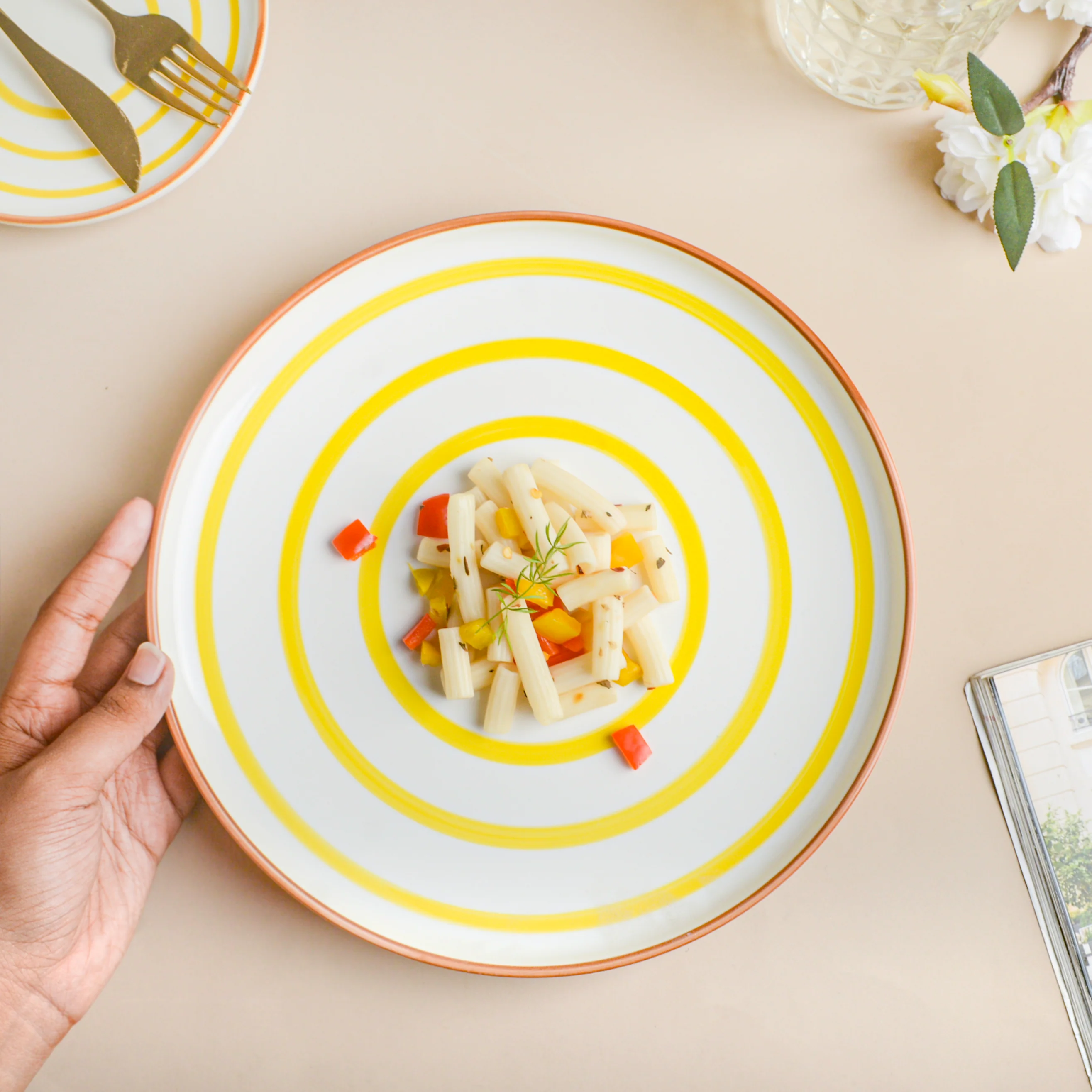 Spiral Dinner Plate Yellow 10 Inch - Image 2