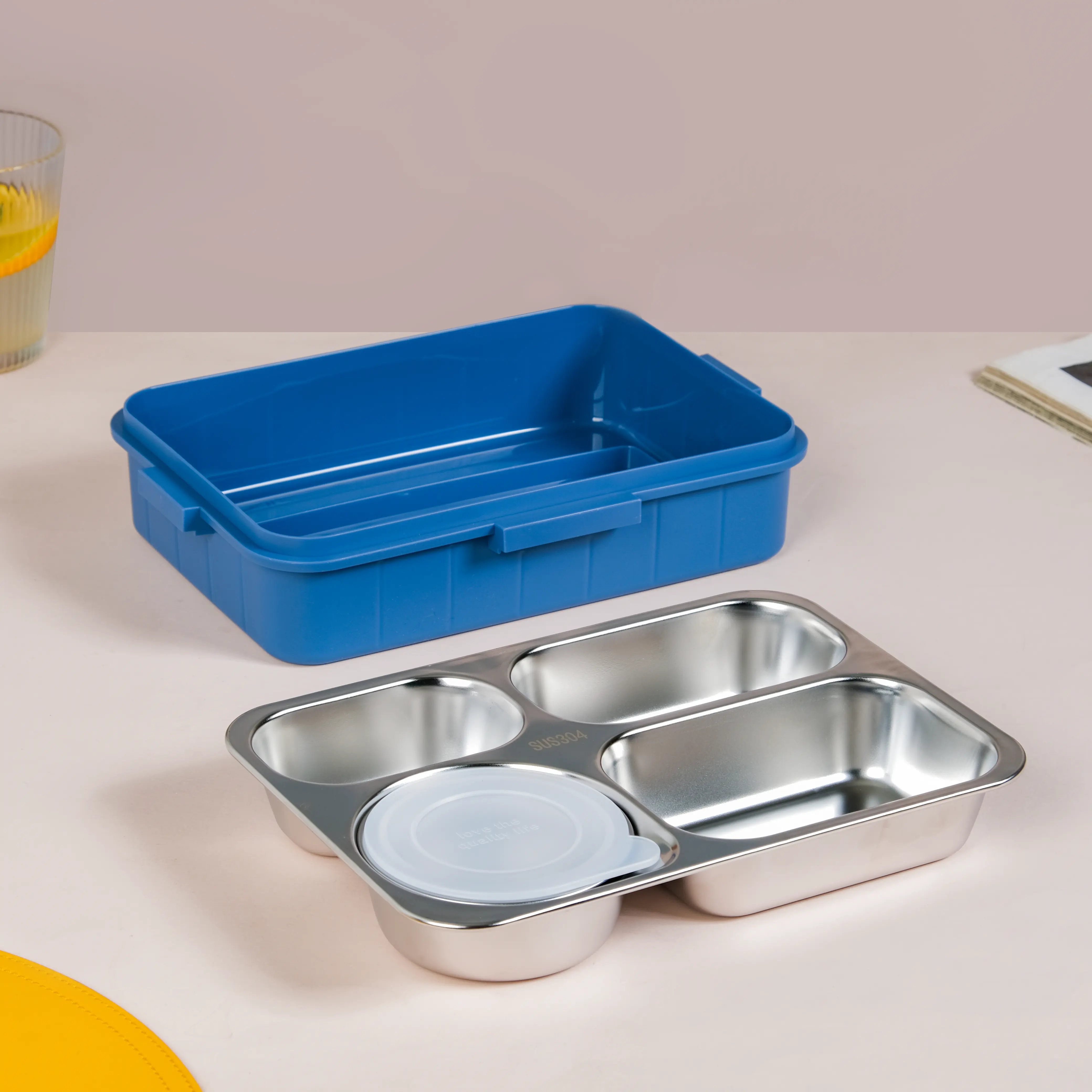 Stainless Steel Lunch Box With 4 Compartments Blue 900ml - Image 23
