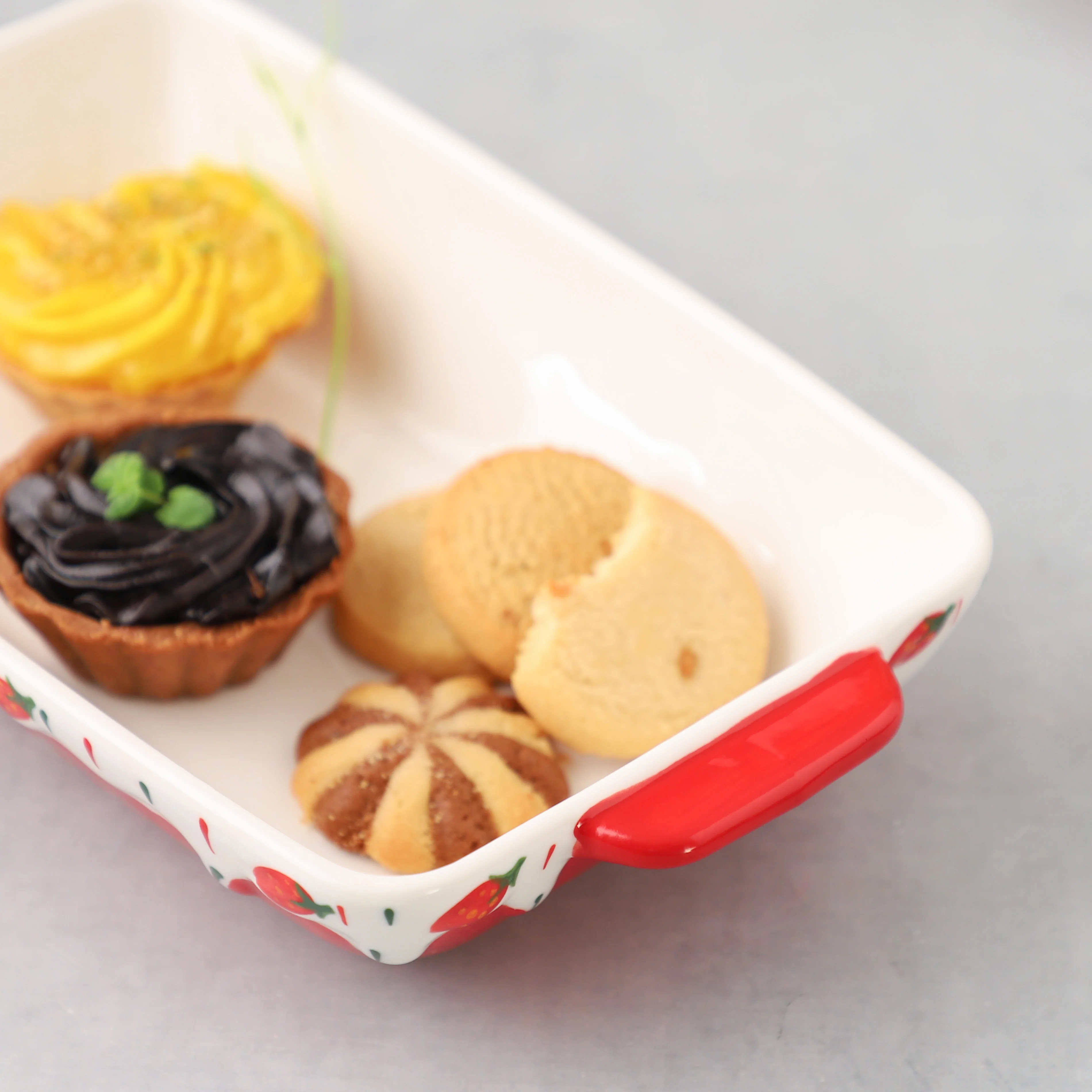 Strawberry Baking Tray - Image 11