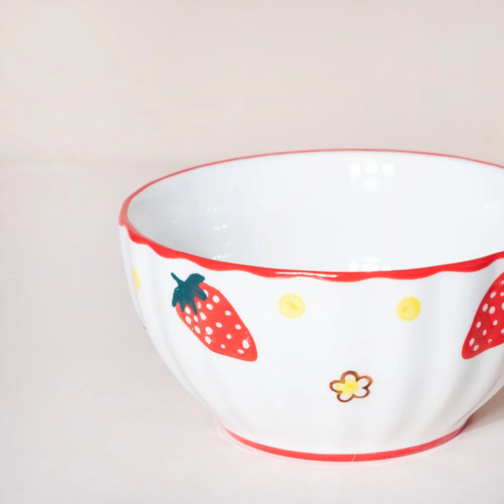 Strawberry 8 Piece Dinner Set For 2 - Image 13
