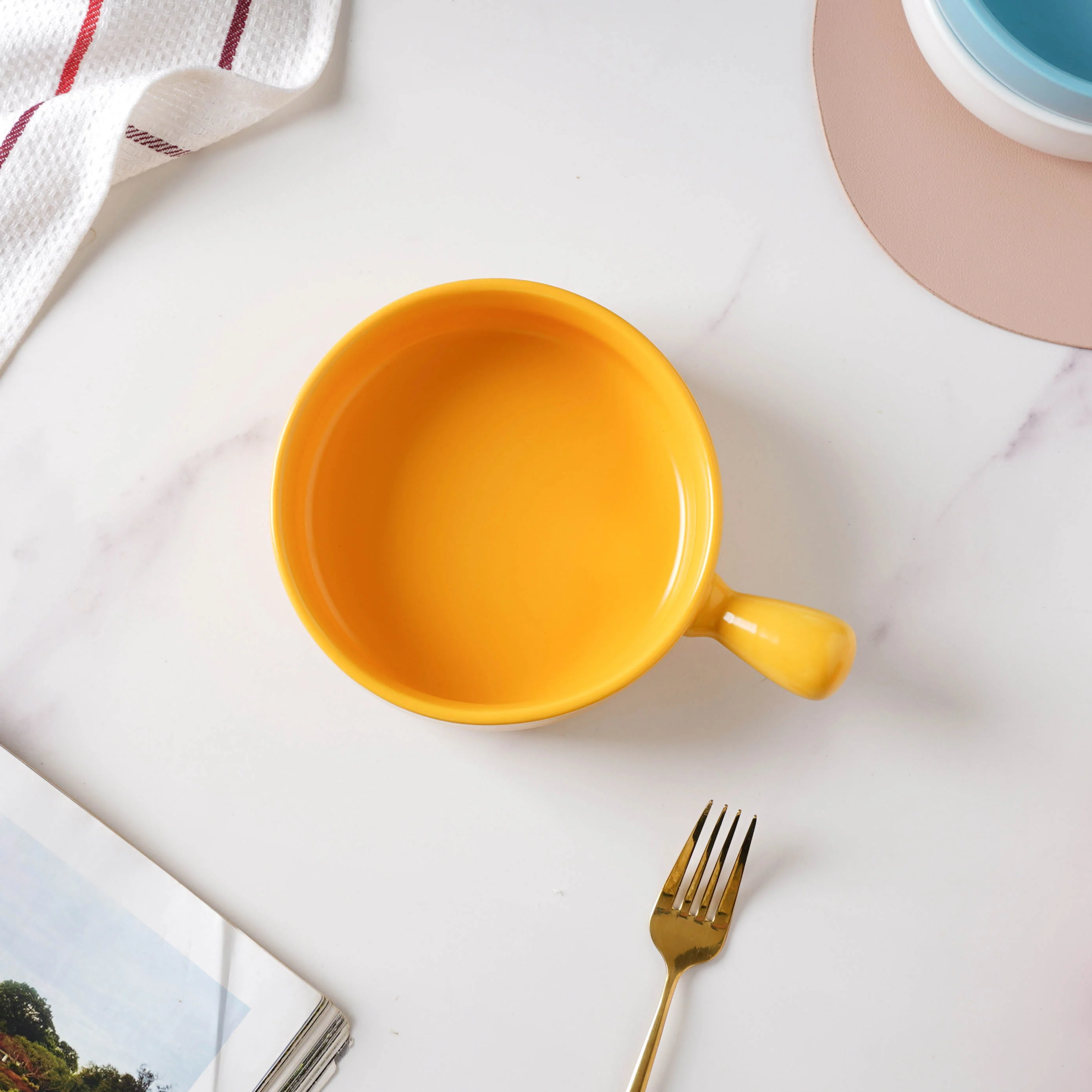 Sunny Side Up Baking Pan With Handle - Image 5