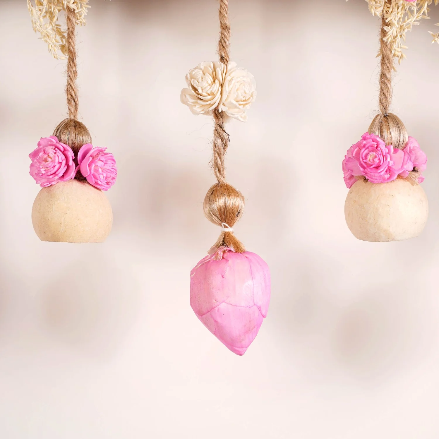 Ecofriendly Bandarwal With Sola Flower Pink - Image 6