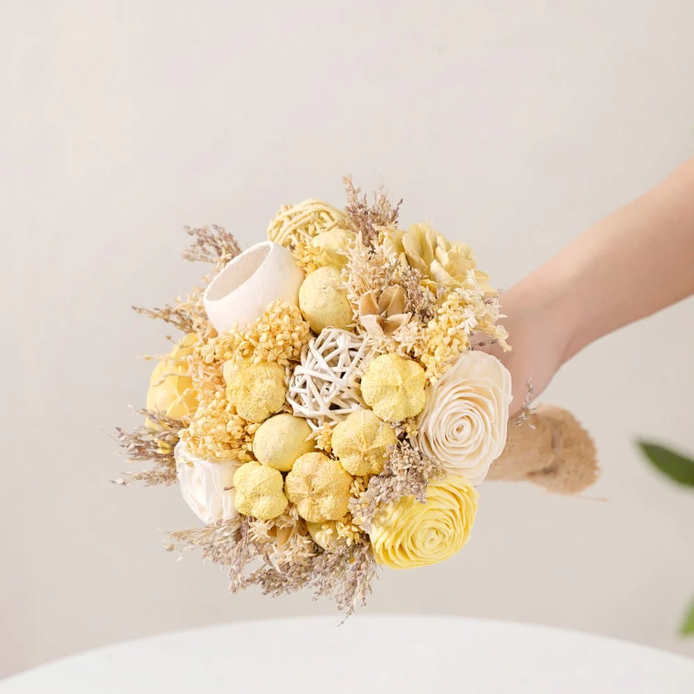 Sustainable Dried Flower Bouquet Yellow - Image 7
