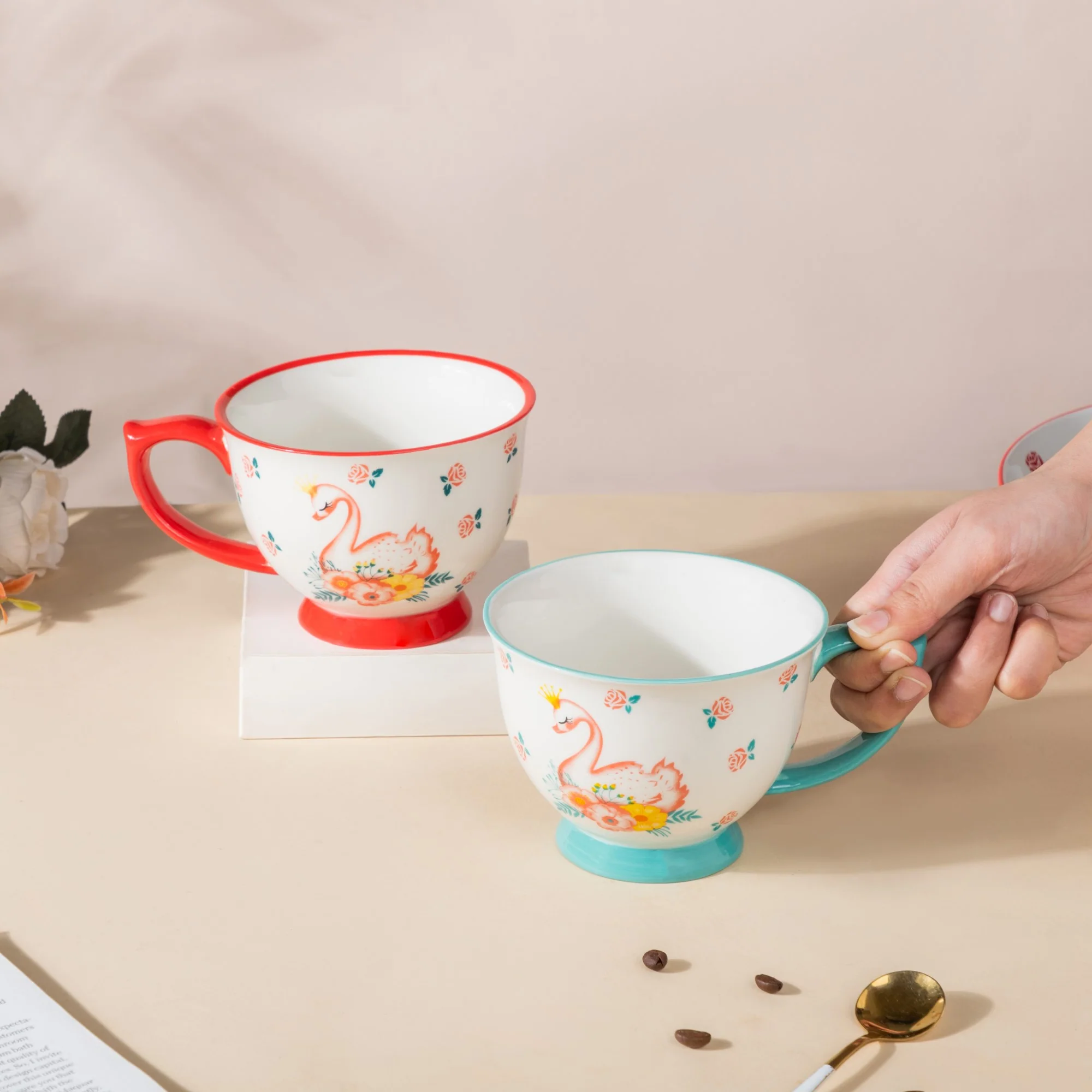 Swan Teacup - Image 4