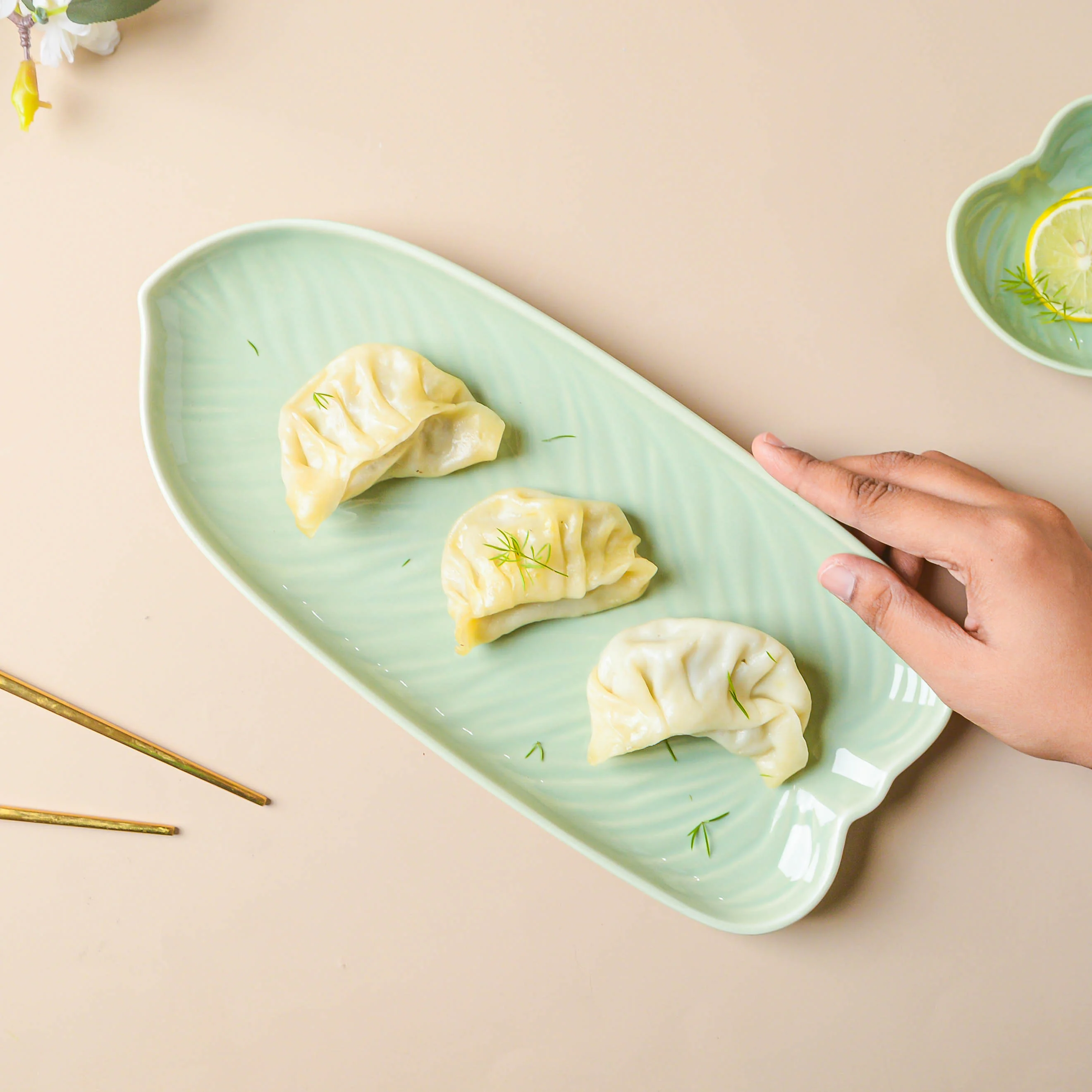Taro Leaf 30 Piece Dinner Set For 6 - Image 4