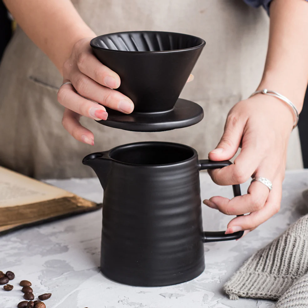 Tea Pot With Filter - Image 11
